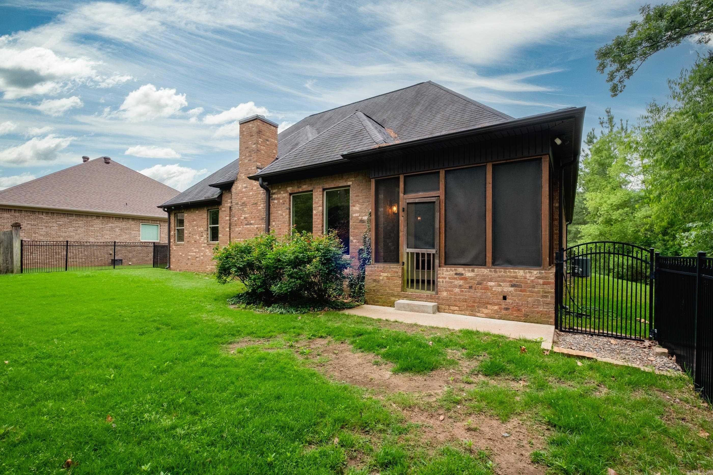 28  Talmont Place  Little Rock, AR