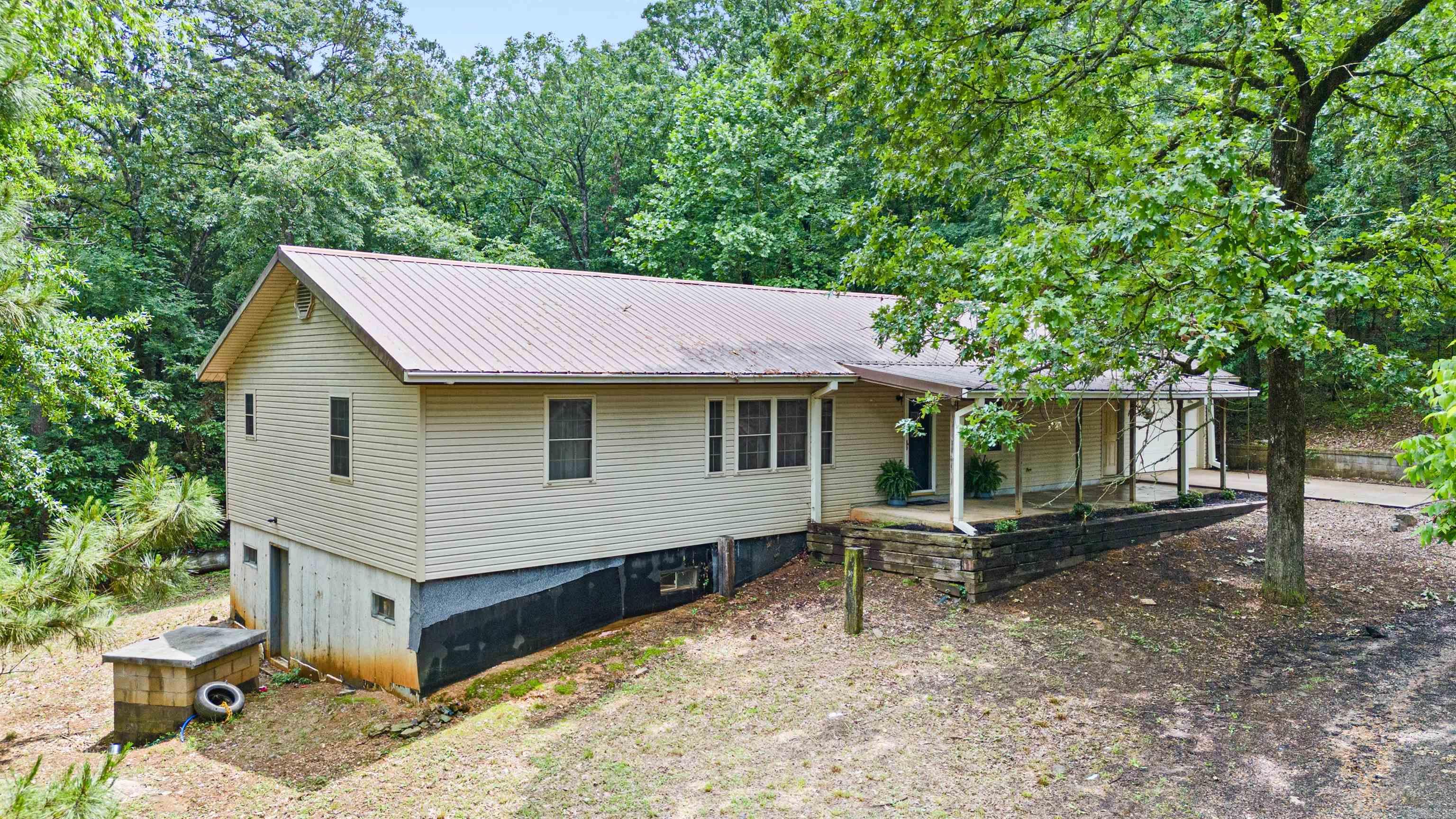 3017  County Road 2141  Hartman, AR