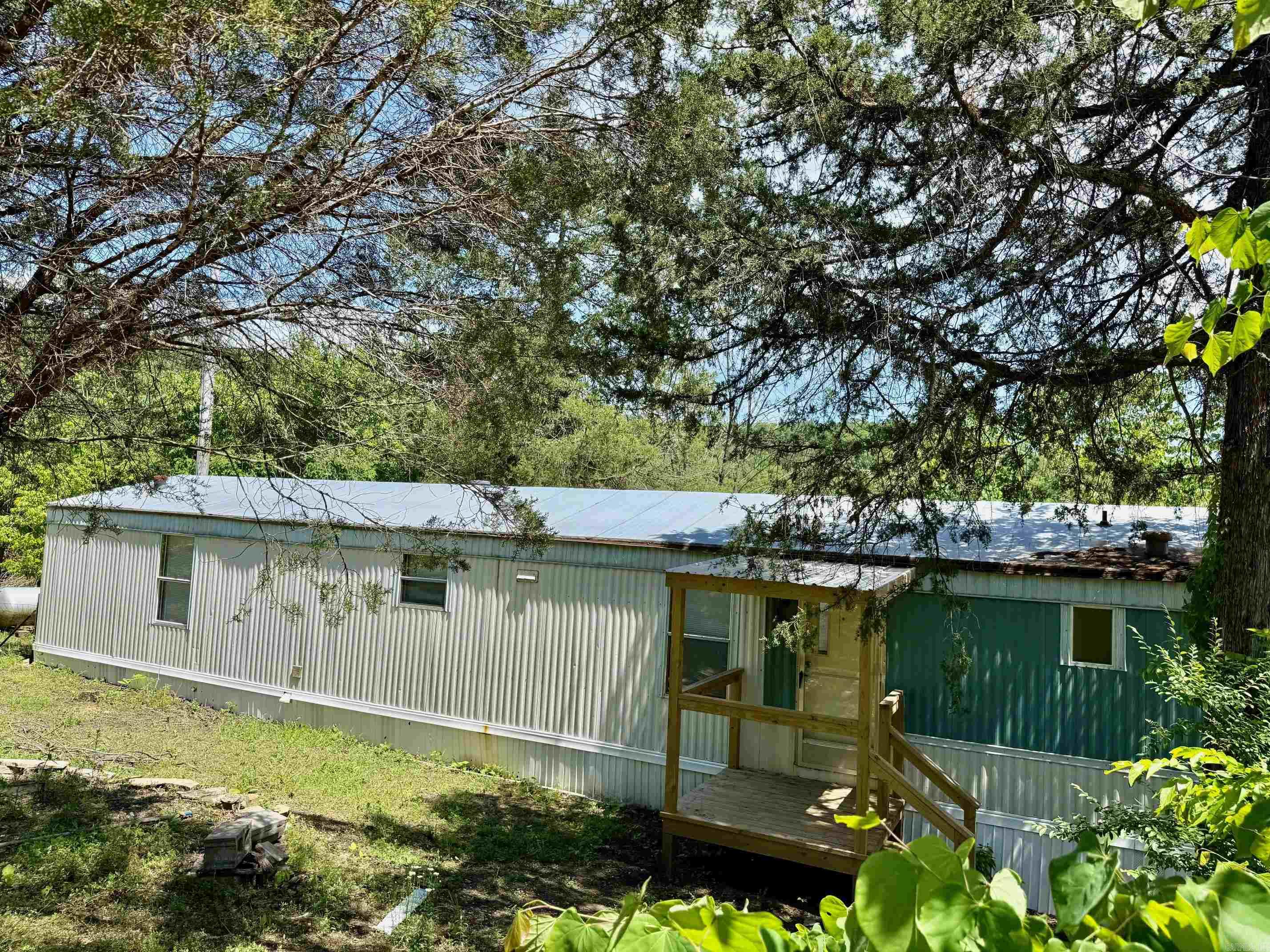 103  Prospect St  Norfork, AR