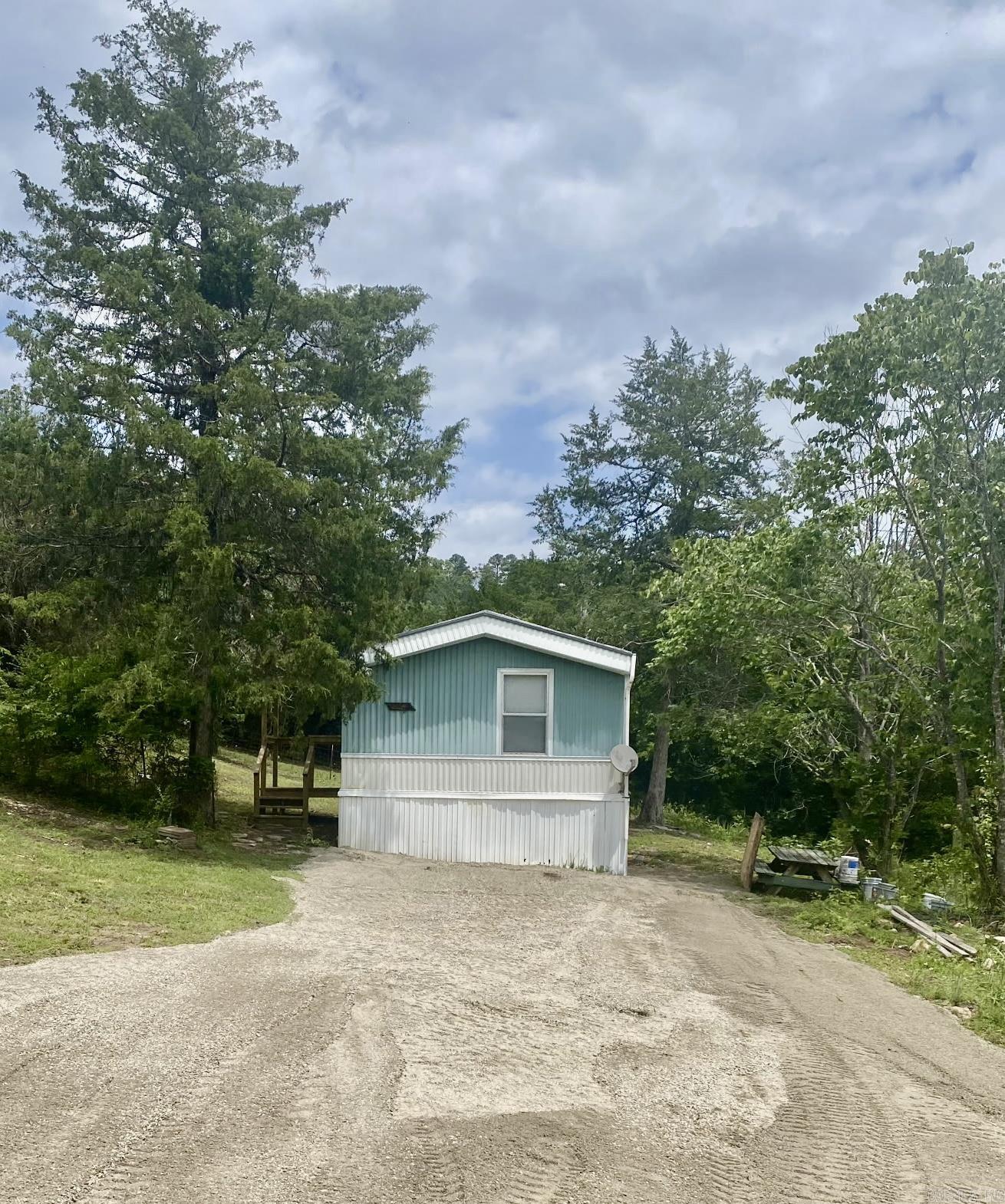103  Prospect St  Norfork, AR