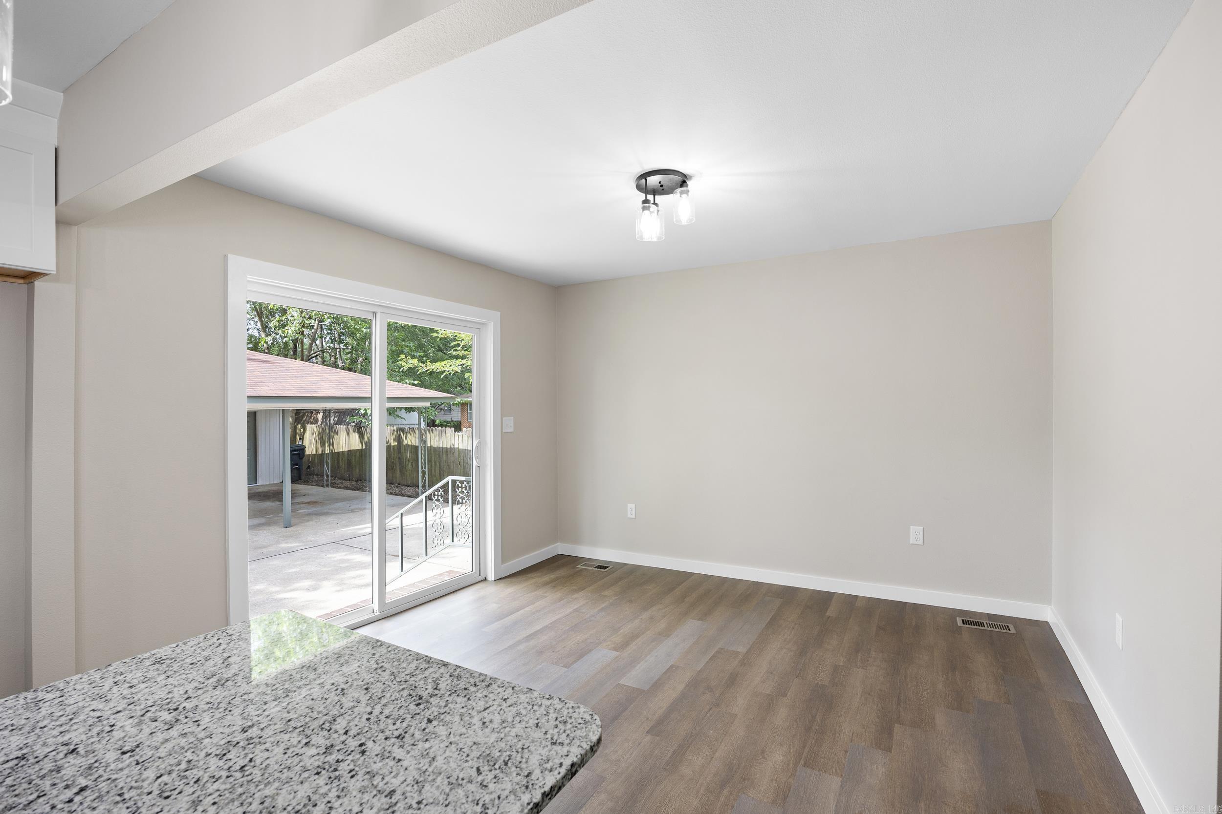 508 E 12th  Russellville, AR