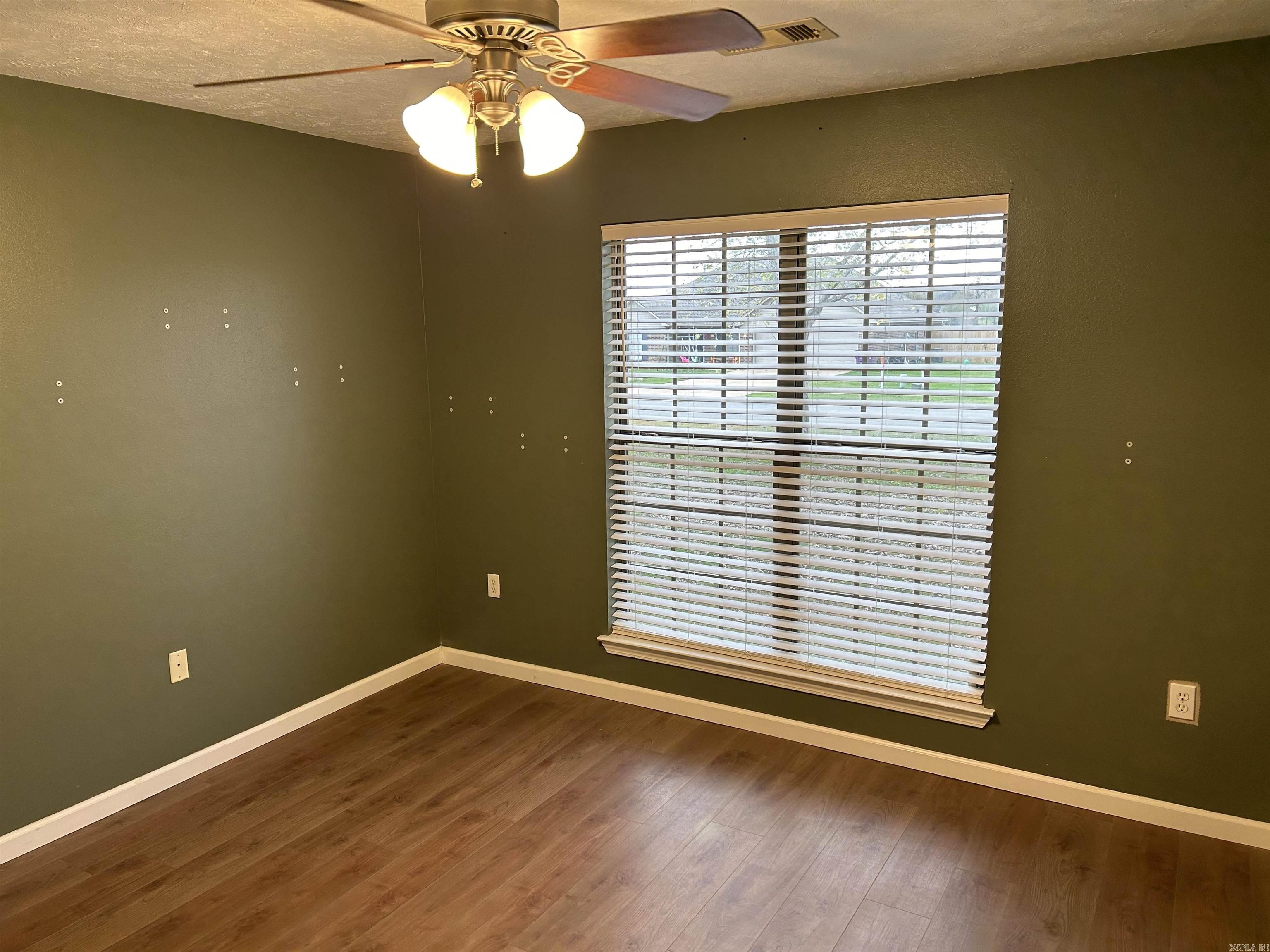 23  Dove  Vilonia, AR