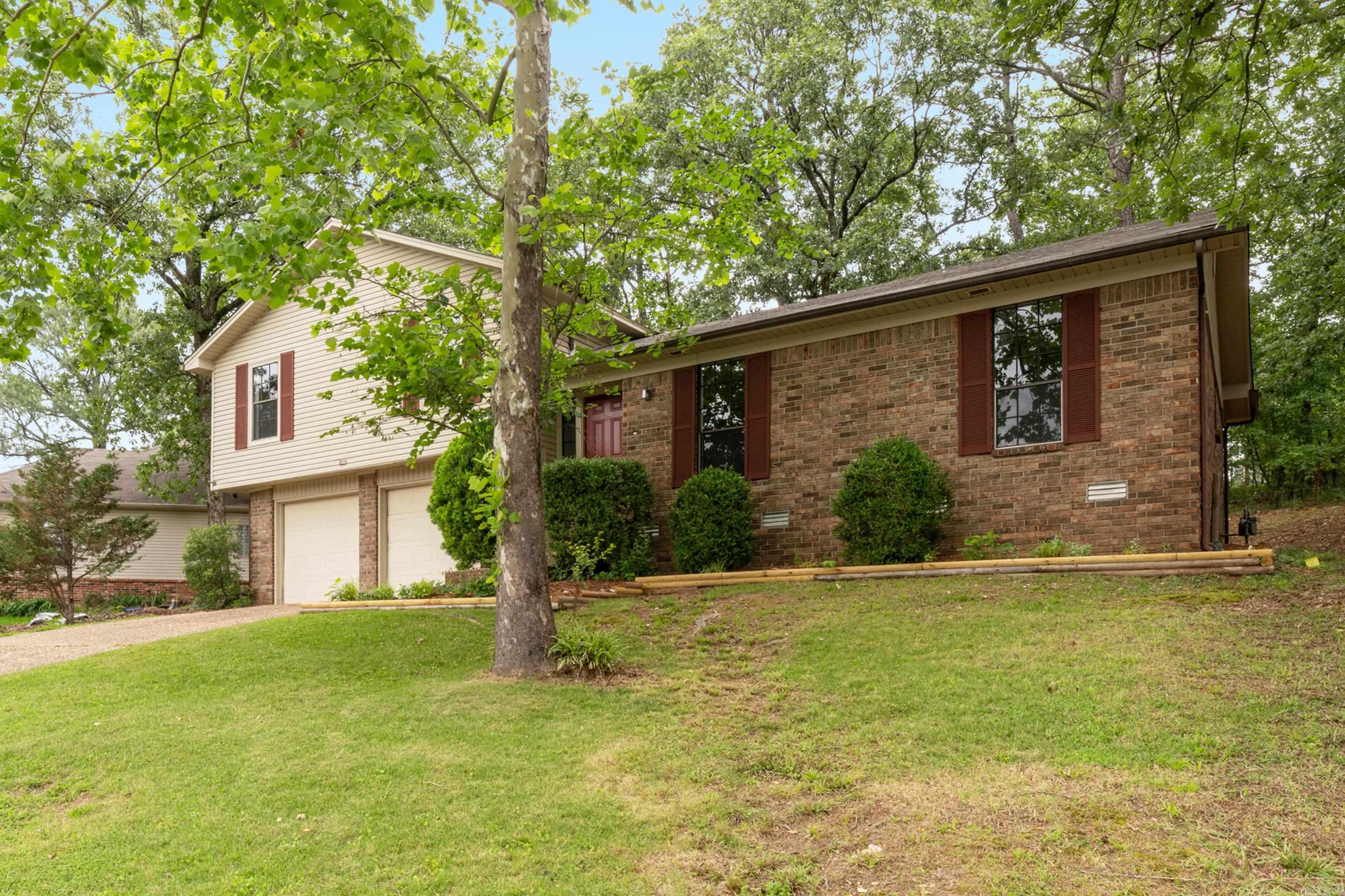 9115  Leatrice  Little Rock, AR
