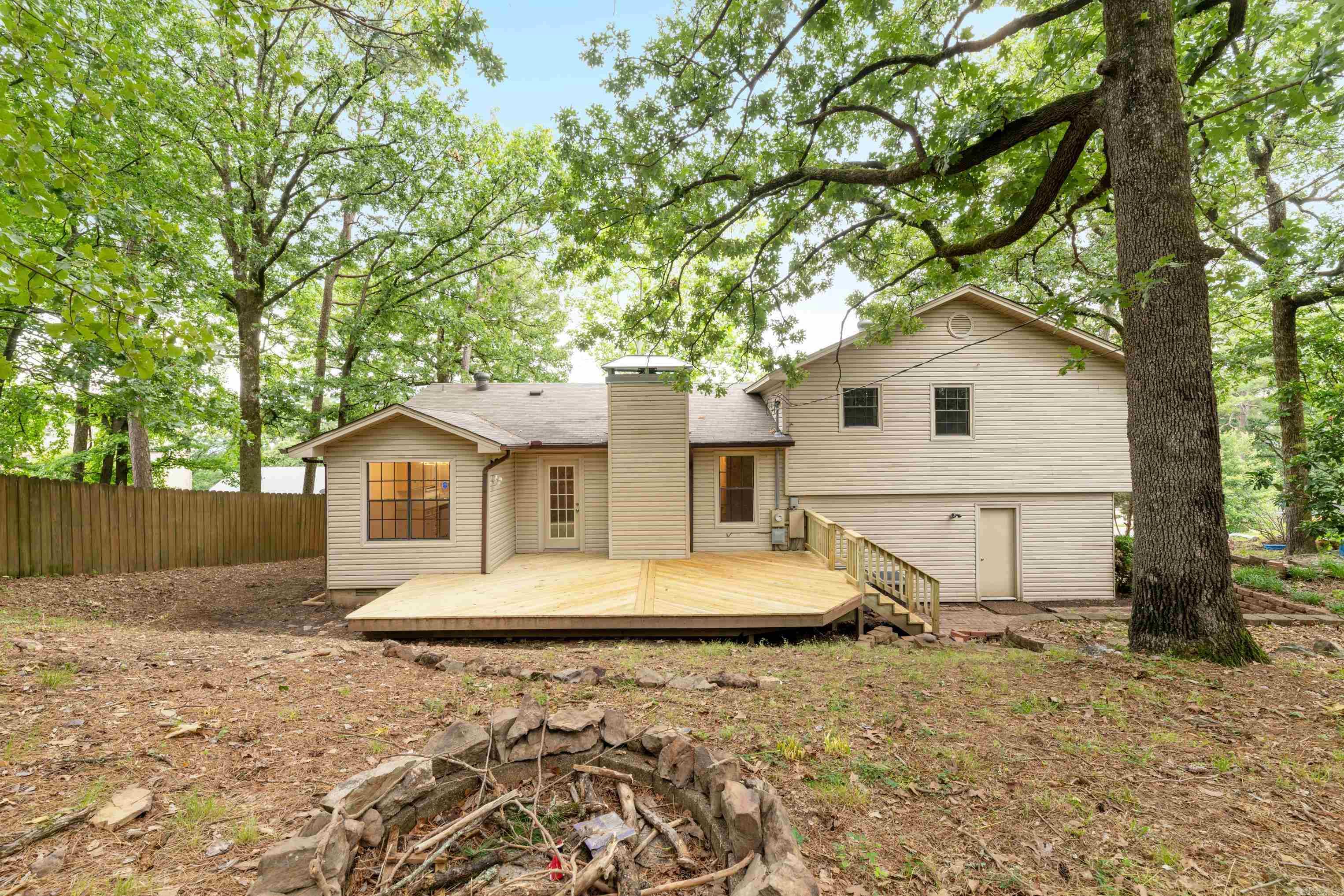 9115  Leatrice  Little Rock, AR