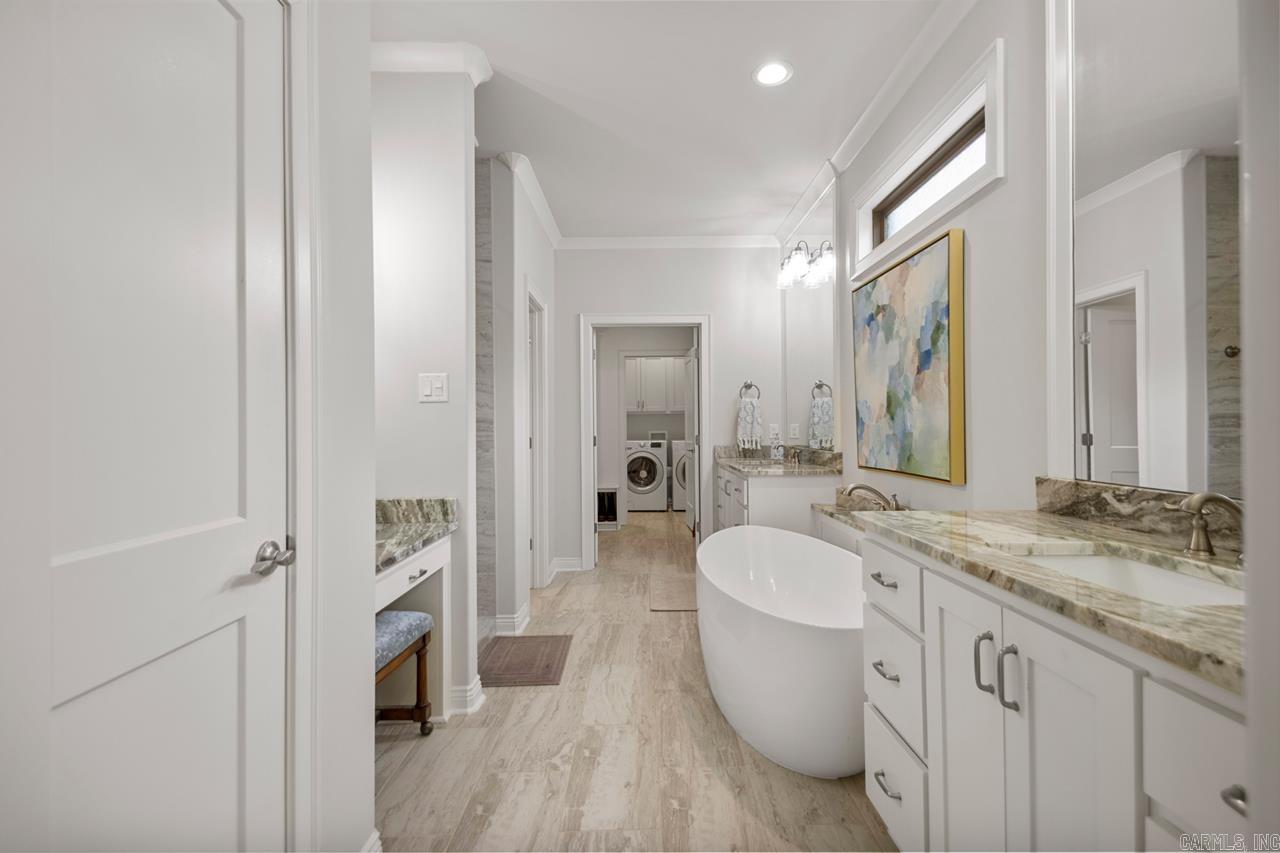 9524  Meadow Oak  Sherwood, AR