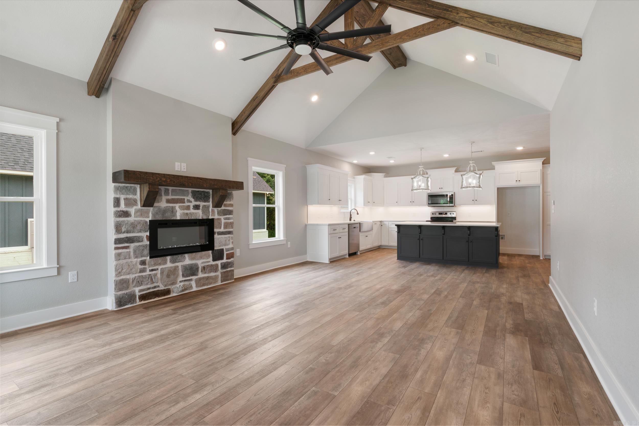 4  Quartet Cove  Greenbrier, AR
