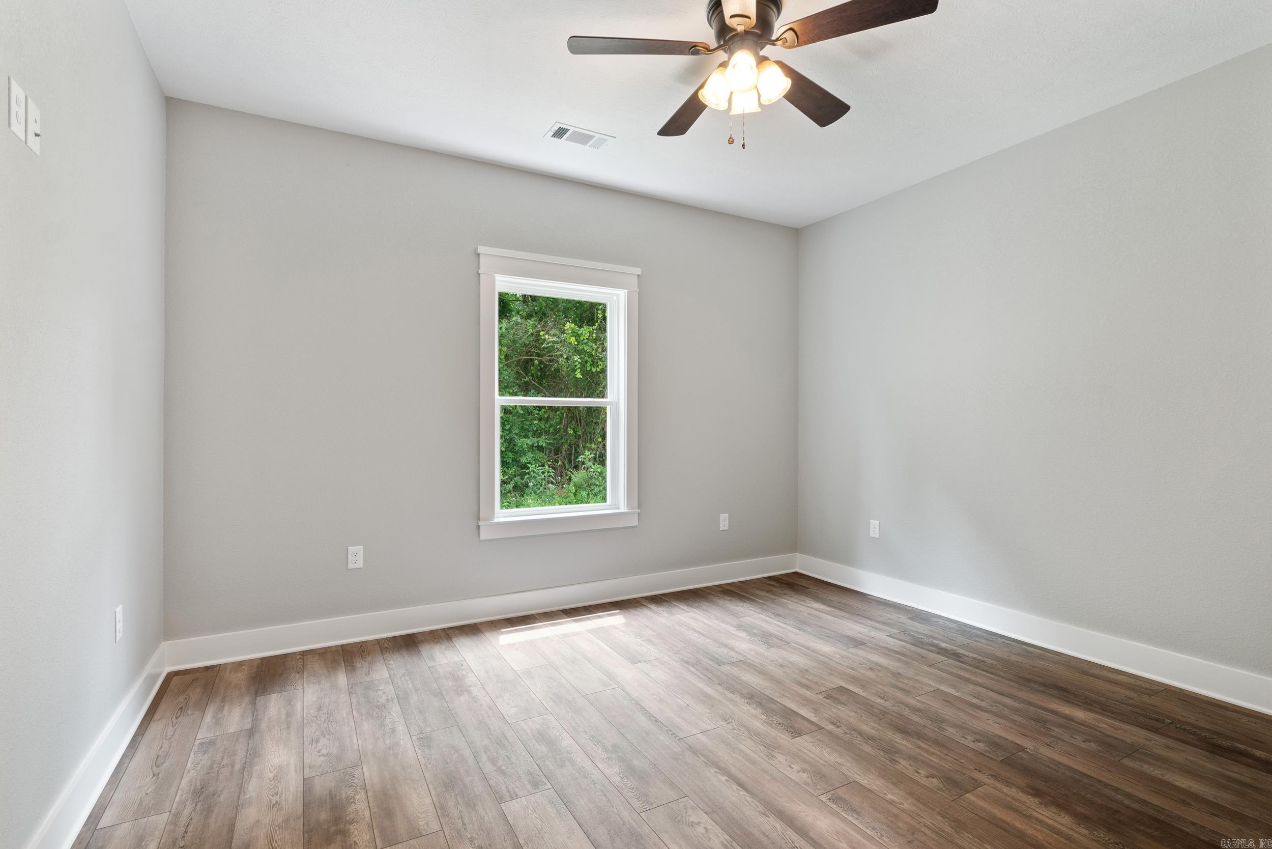 4  Quartet Cove  Greenbrier, AR