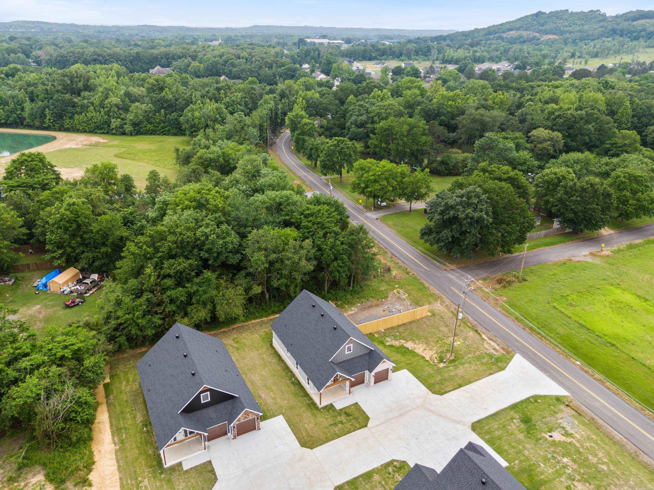 4  Quartet Cove  Greenbrier, AR