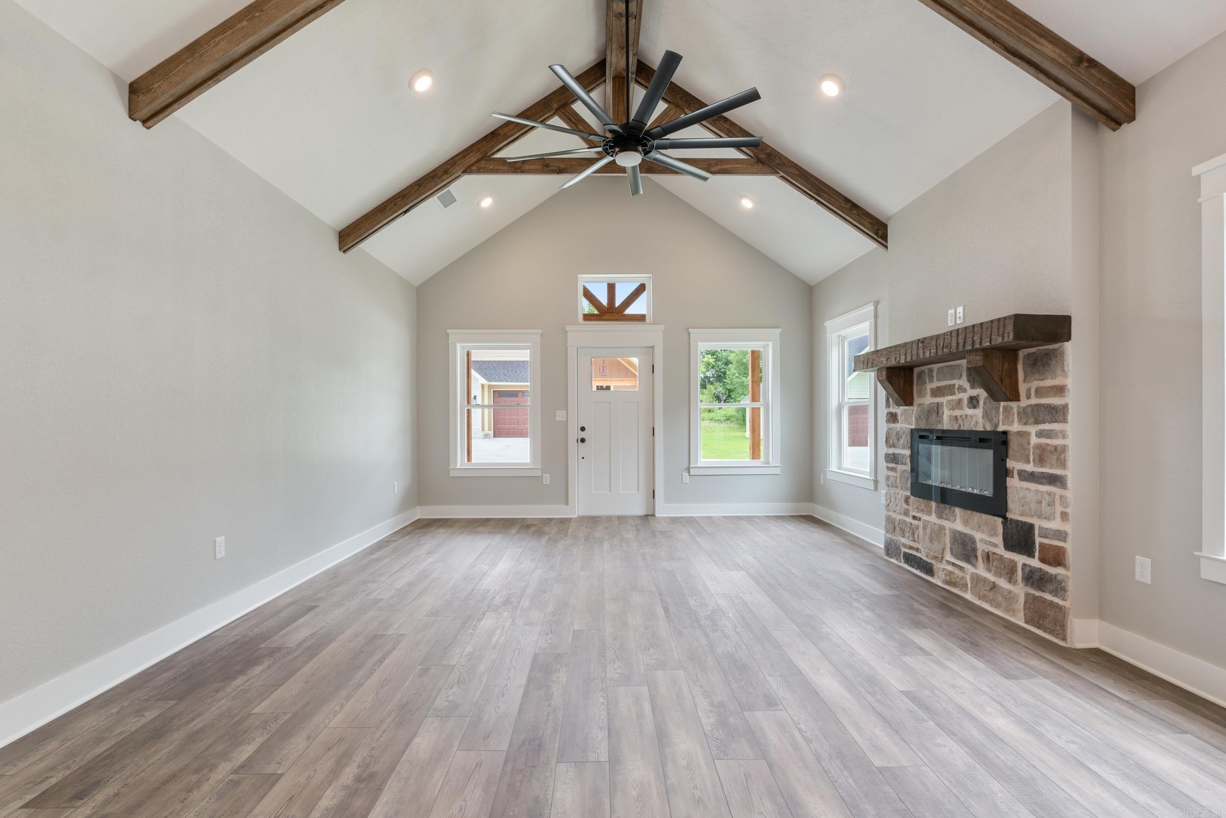 4  Quartet Cove  Greenbrier, AR