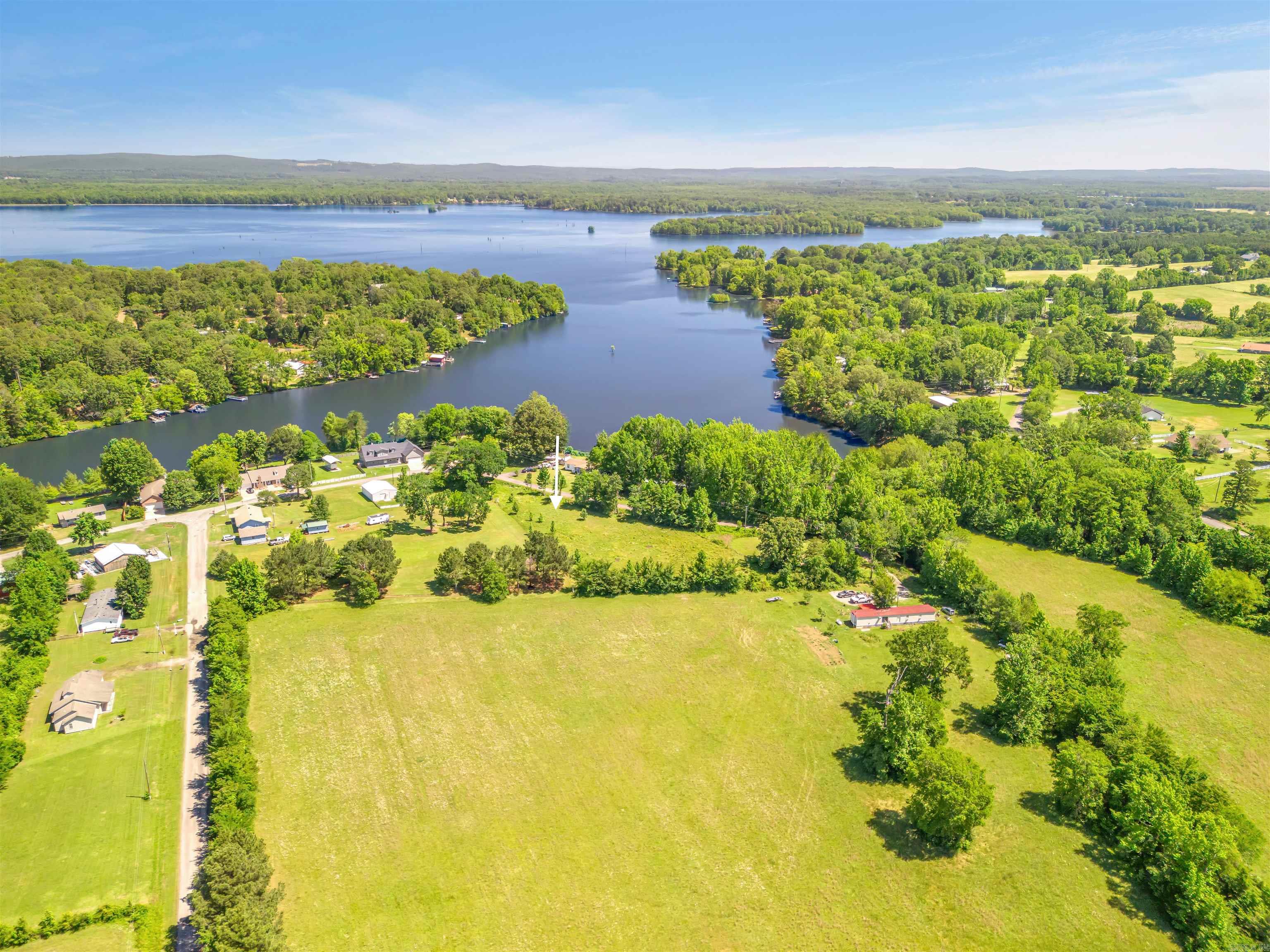 Tract 2  Lakeview  Houston, AR
