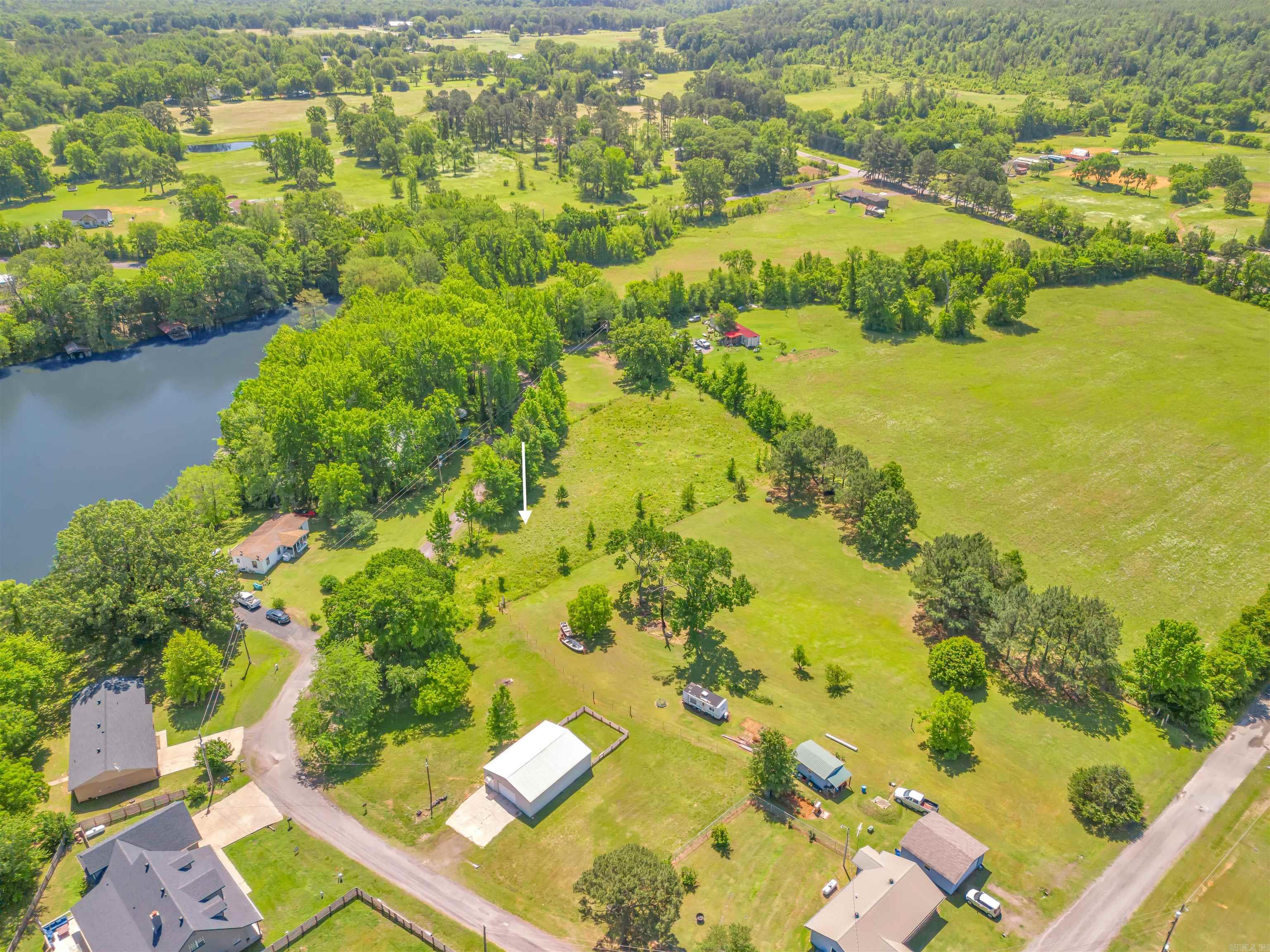 Tract 2  Lakeview  Houston, AR