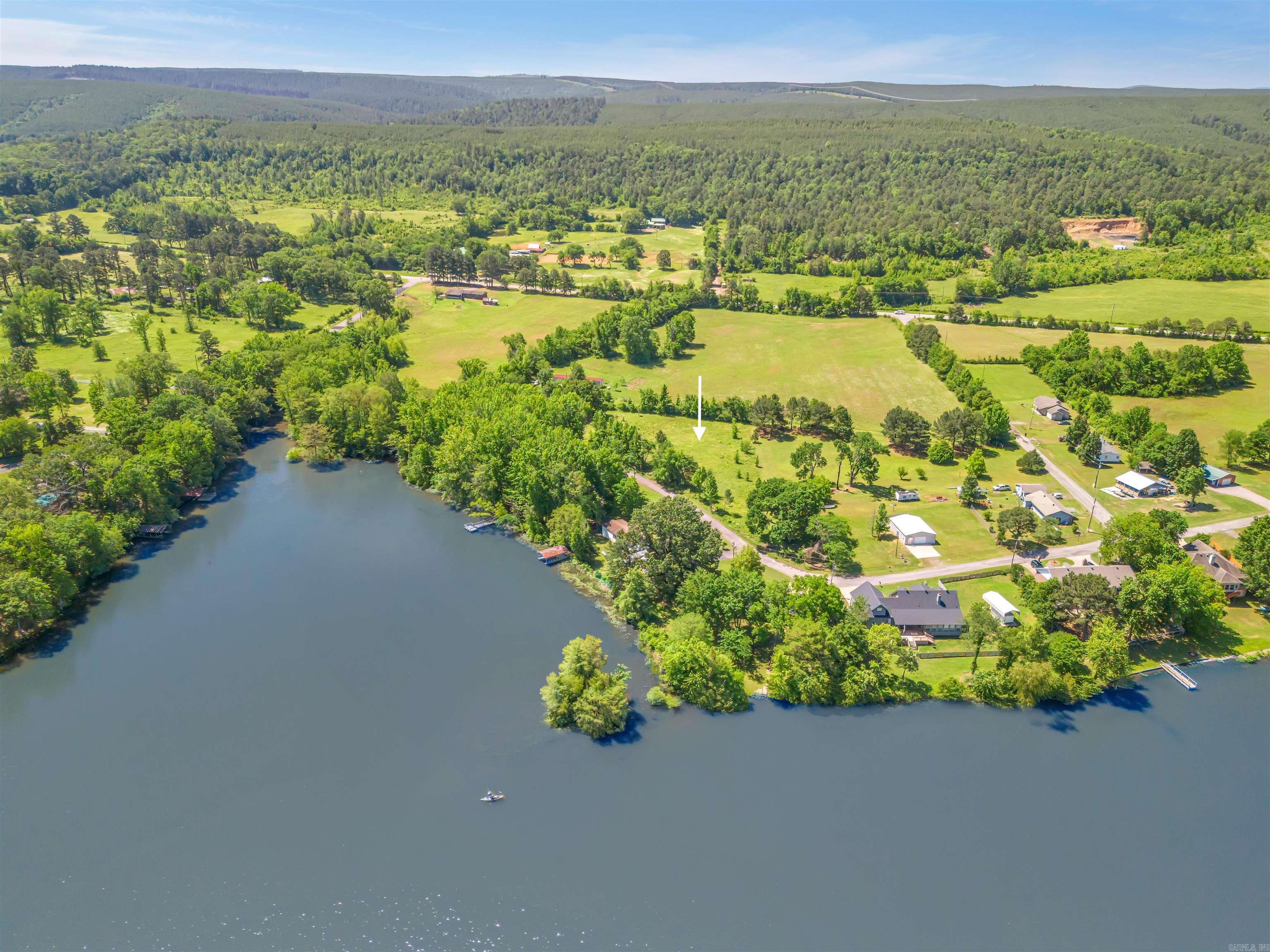 Tract 3  Lakeview  Houston, AR