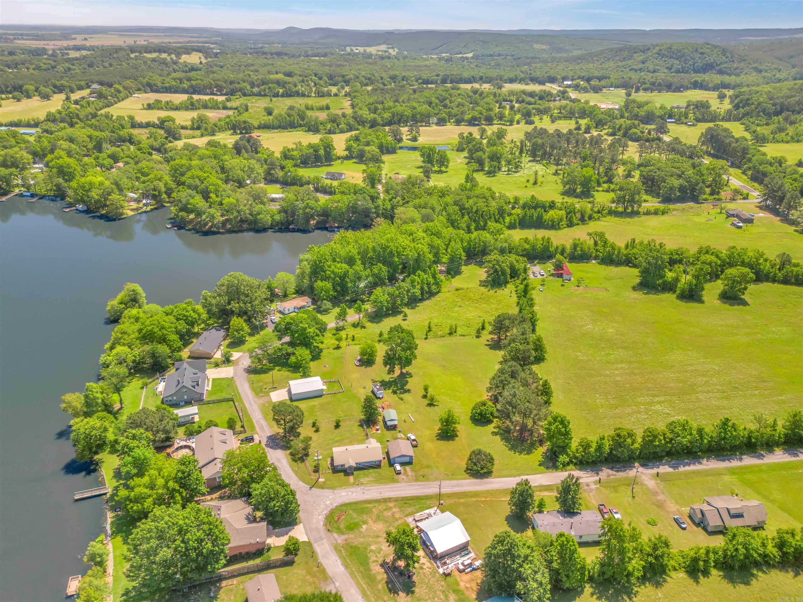 Tract 3  Lakeview  Houston, AR