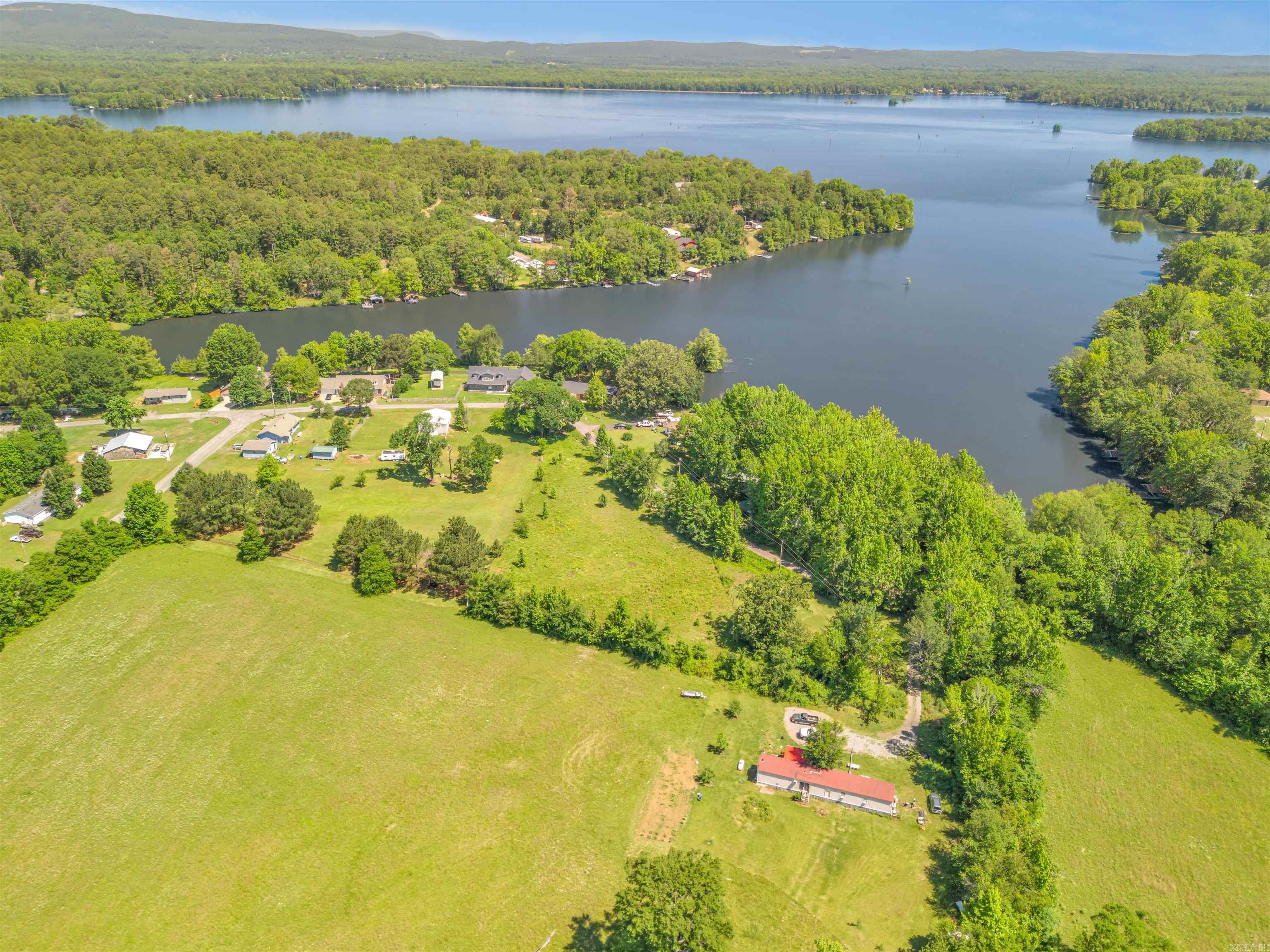 Tract 3  Lakeview  Houston, AR