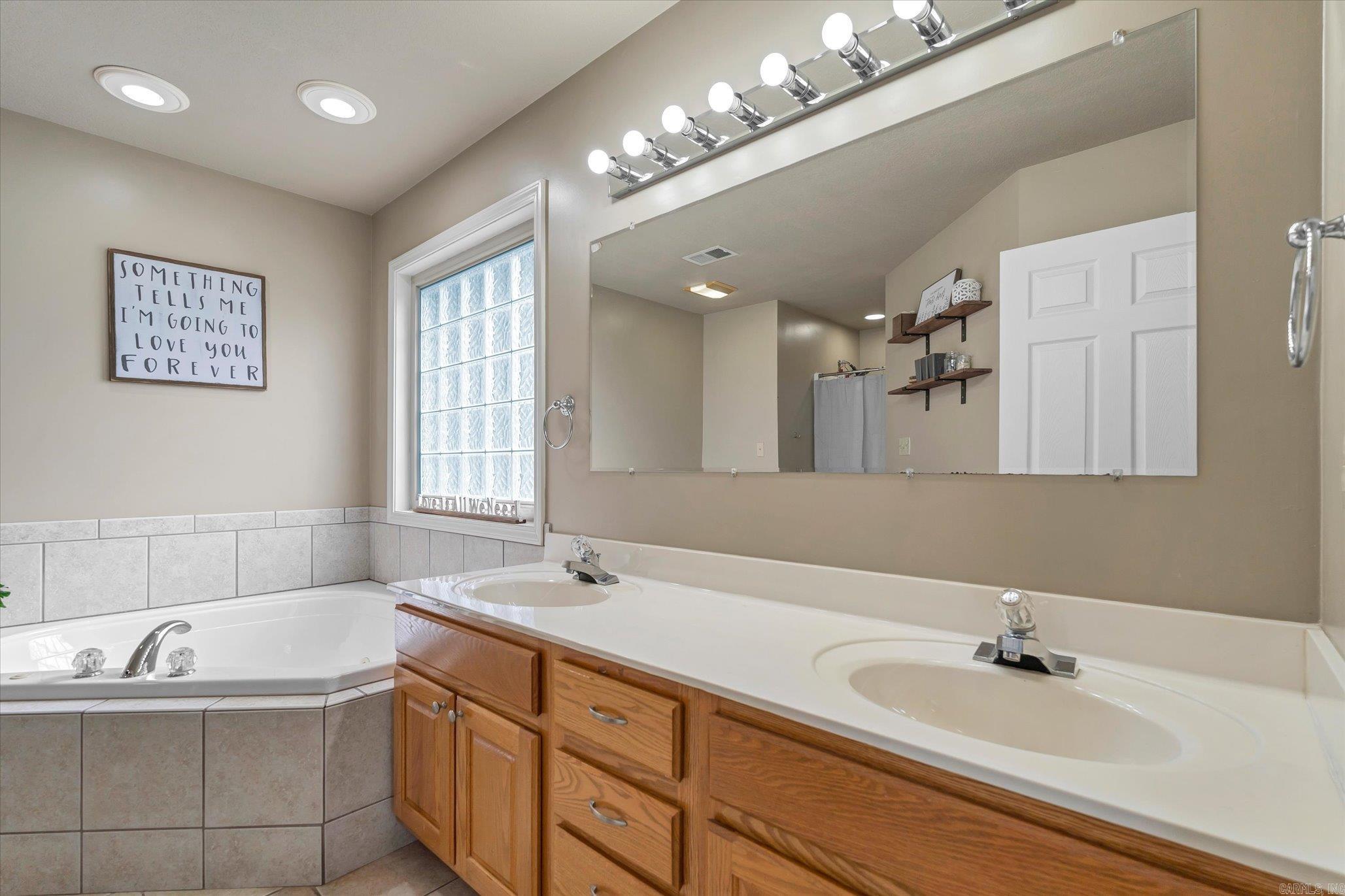 2105  Quarry  Jonesboro, AR