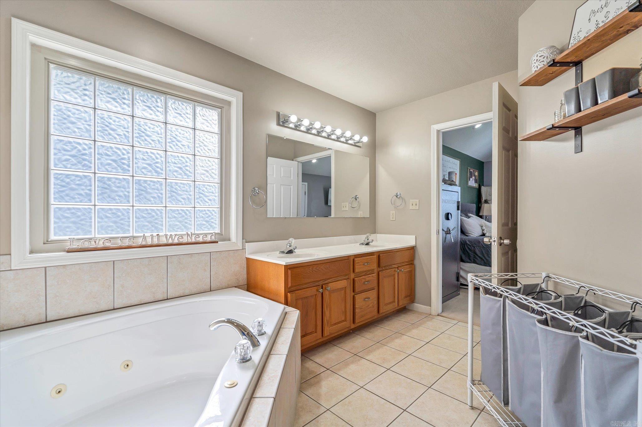 2105  Quarry  Jonesboro, AR