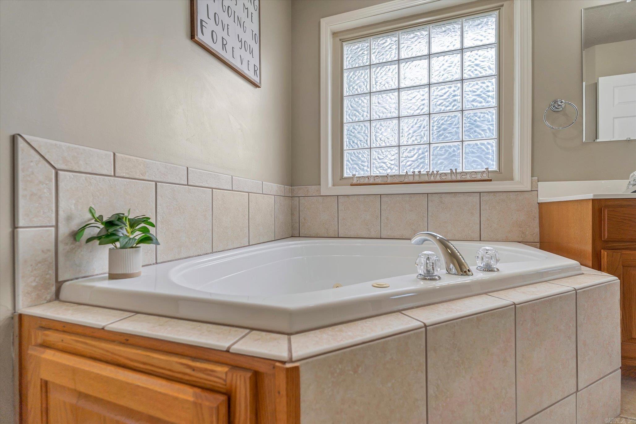 2105  Quarry  Jonesboro, AR