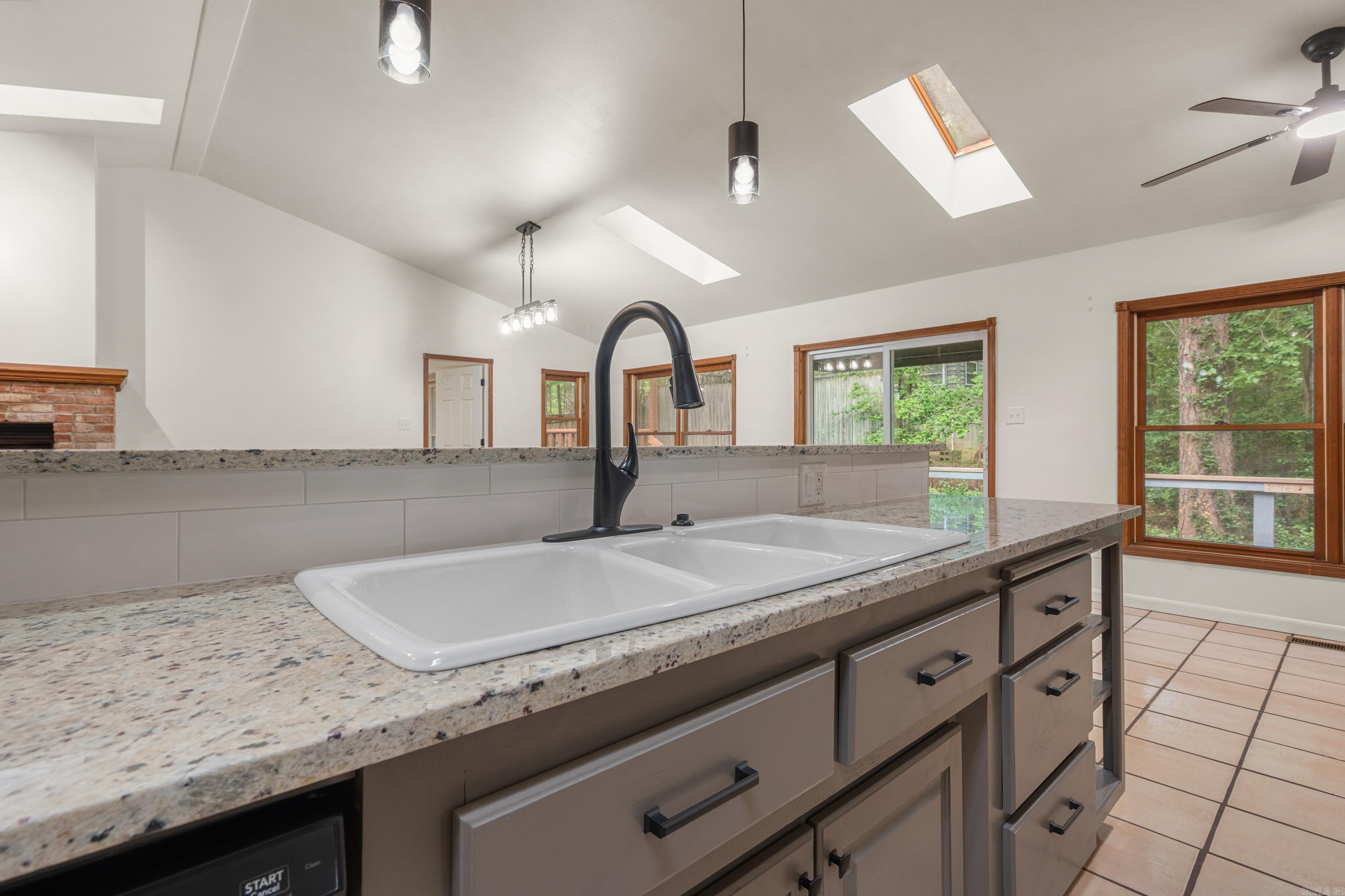 110  Grand Ridge  Hot Springs, AR
