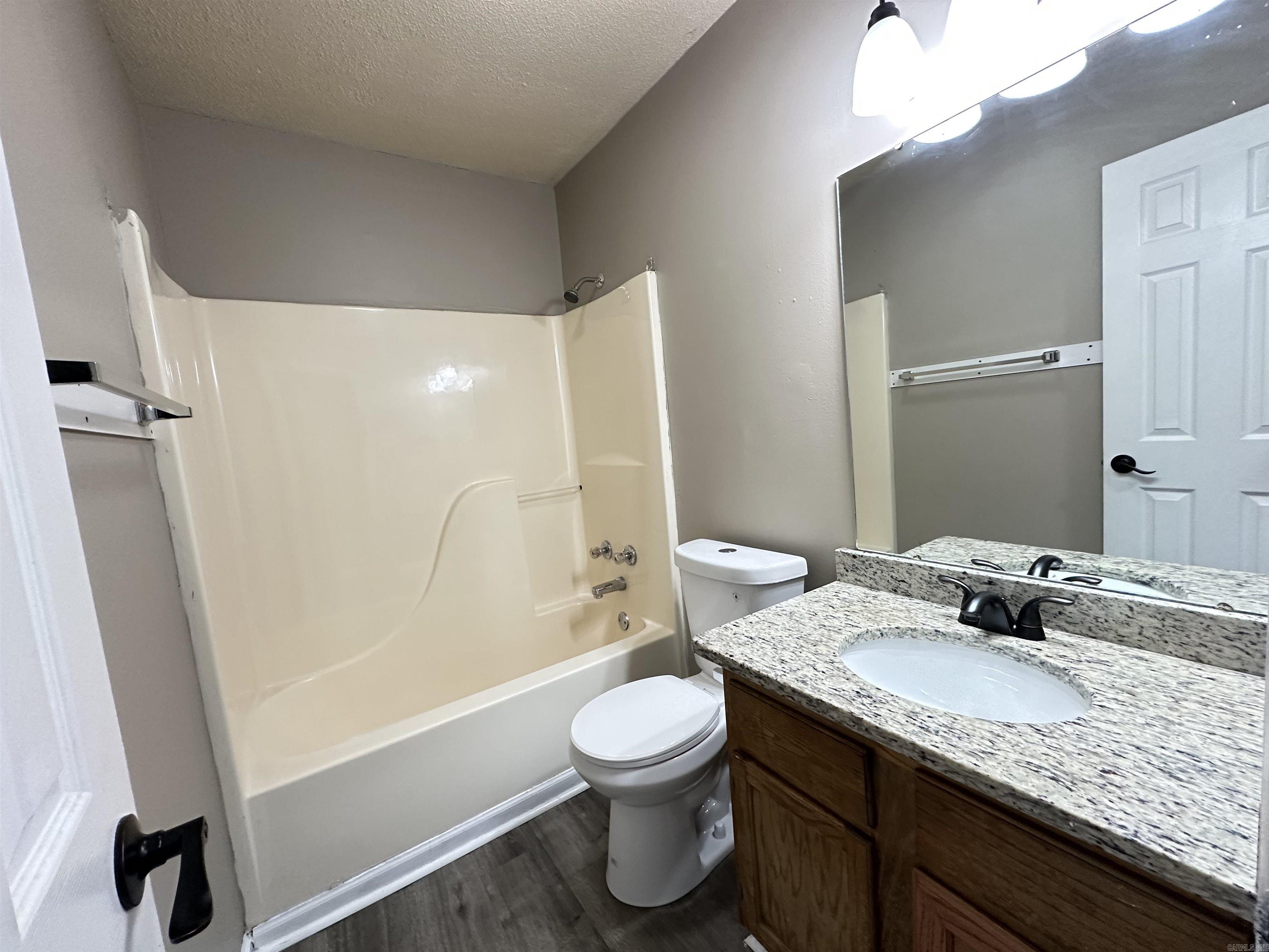 1  Lilac St  Greenbrier, AR