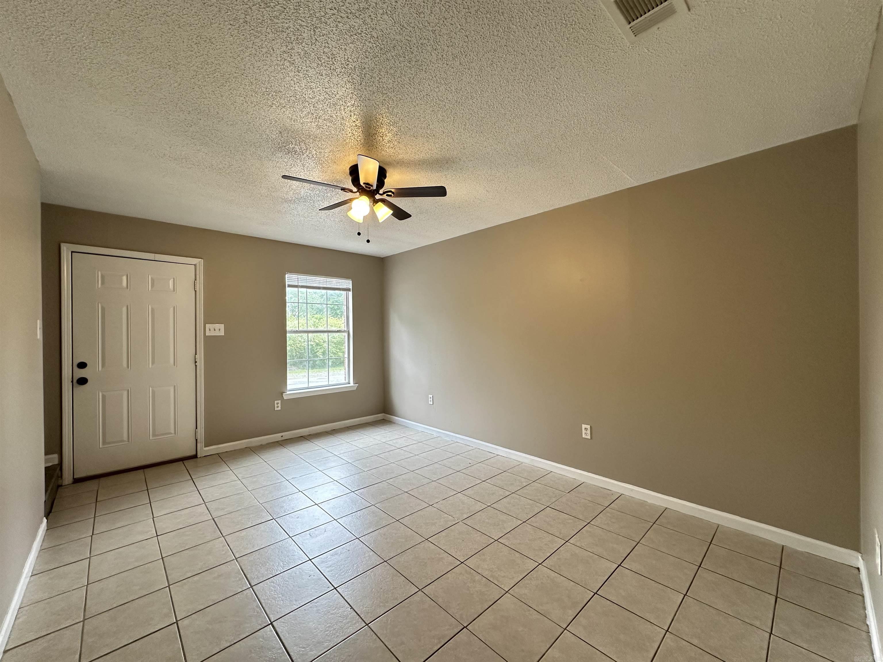 1  Lilac St  Greenbrier, AR