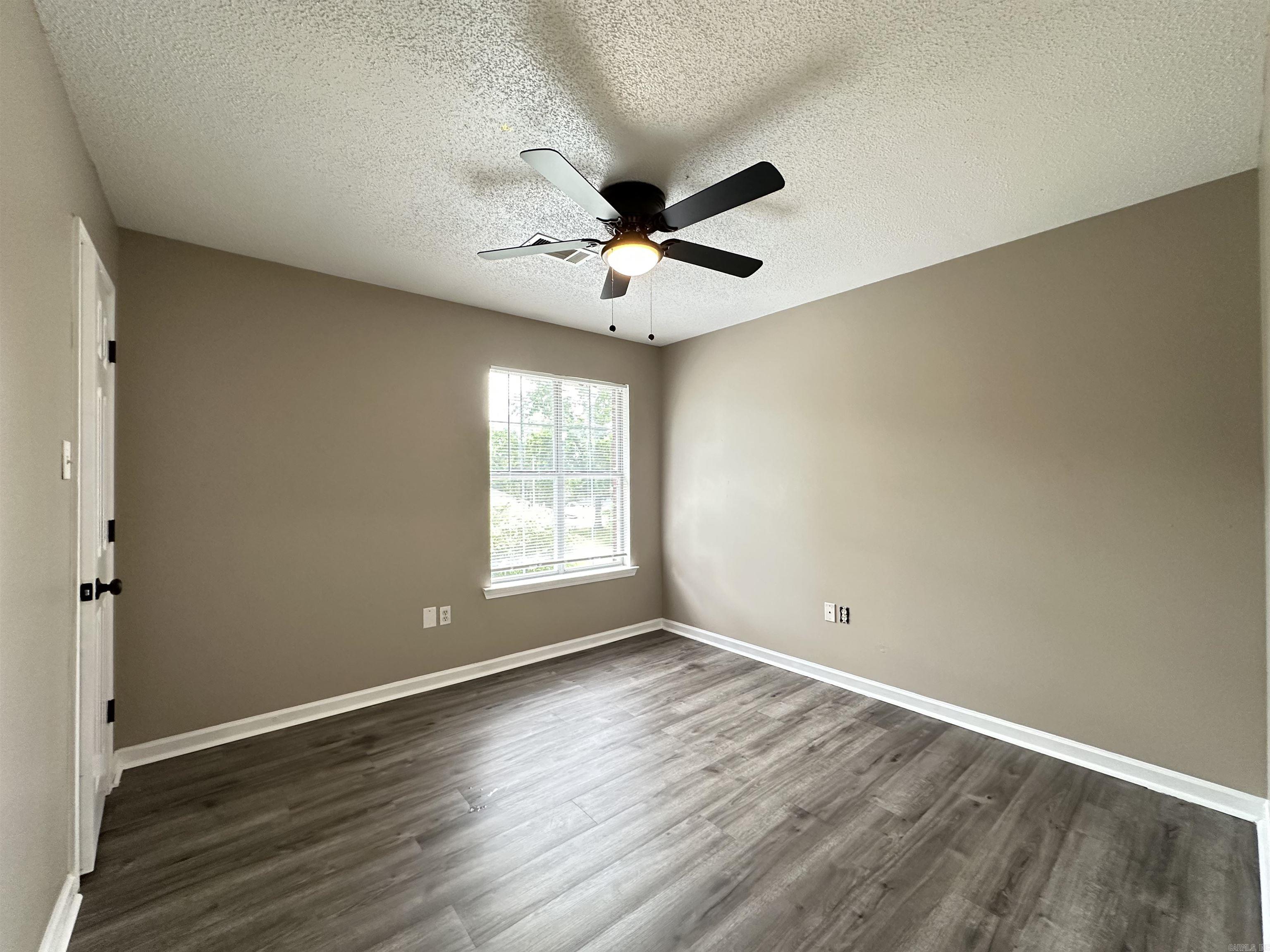 1  Lilac St  Greenbrier, AR