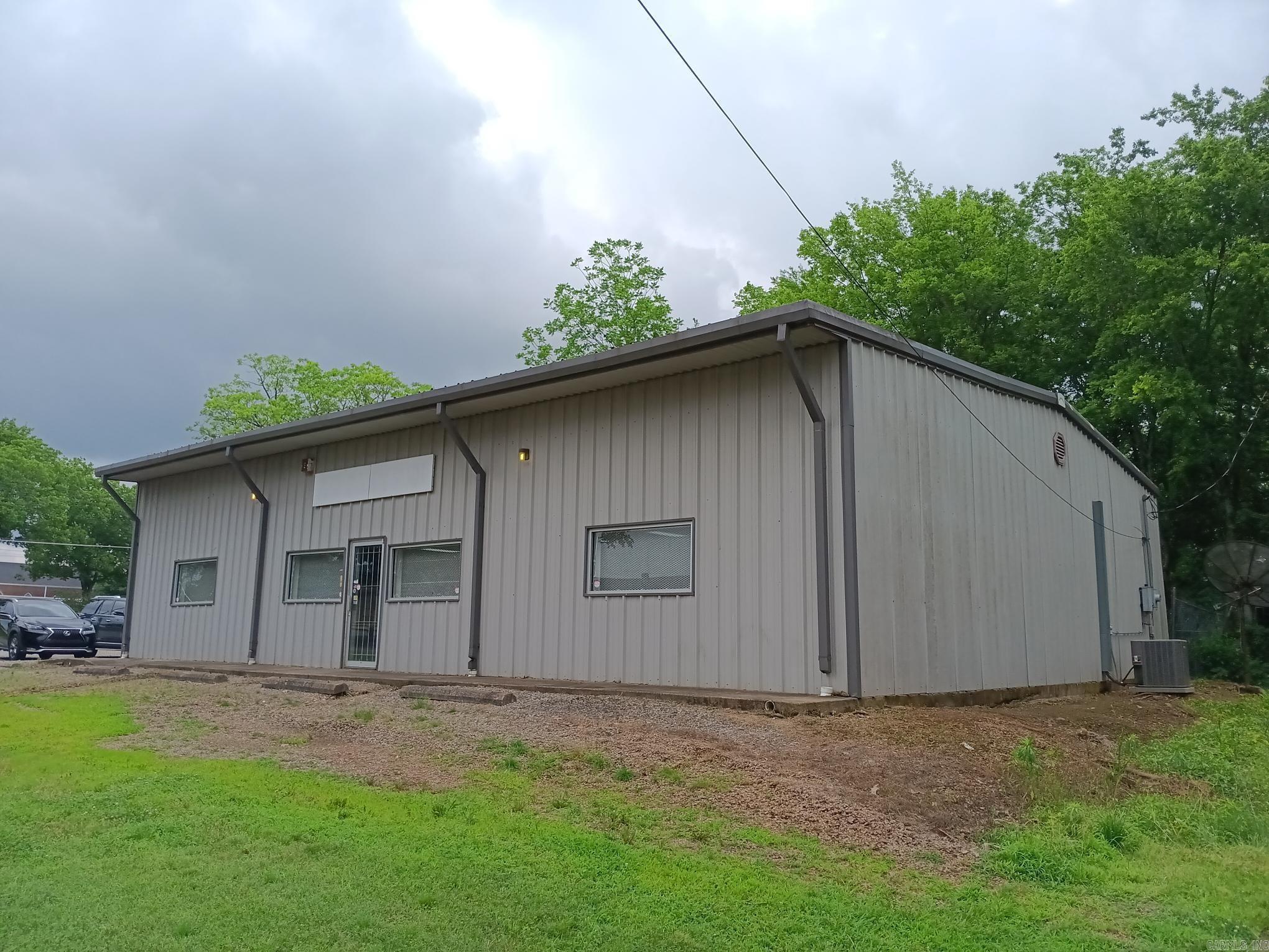 311 N Apple  Searcy, AR