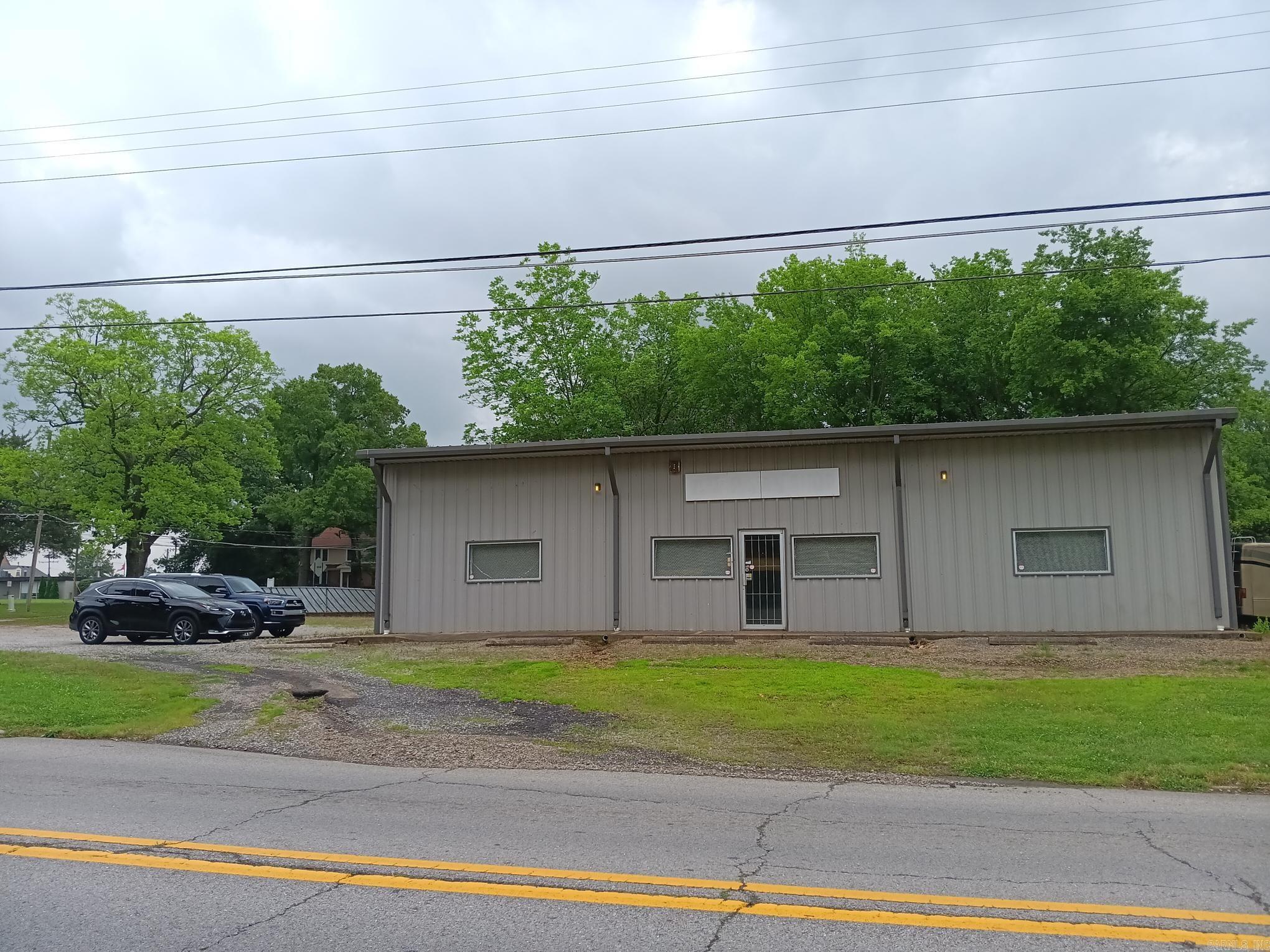 311 N Apple  Searcy, AR