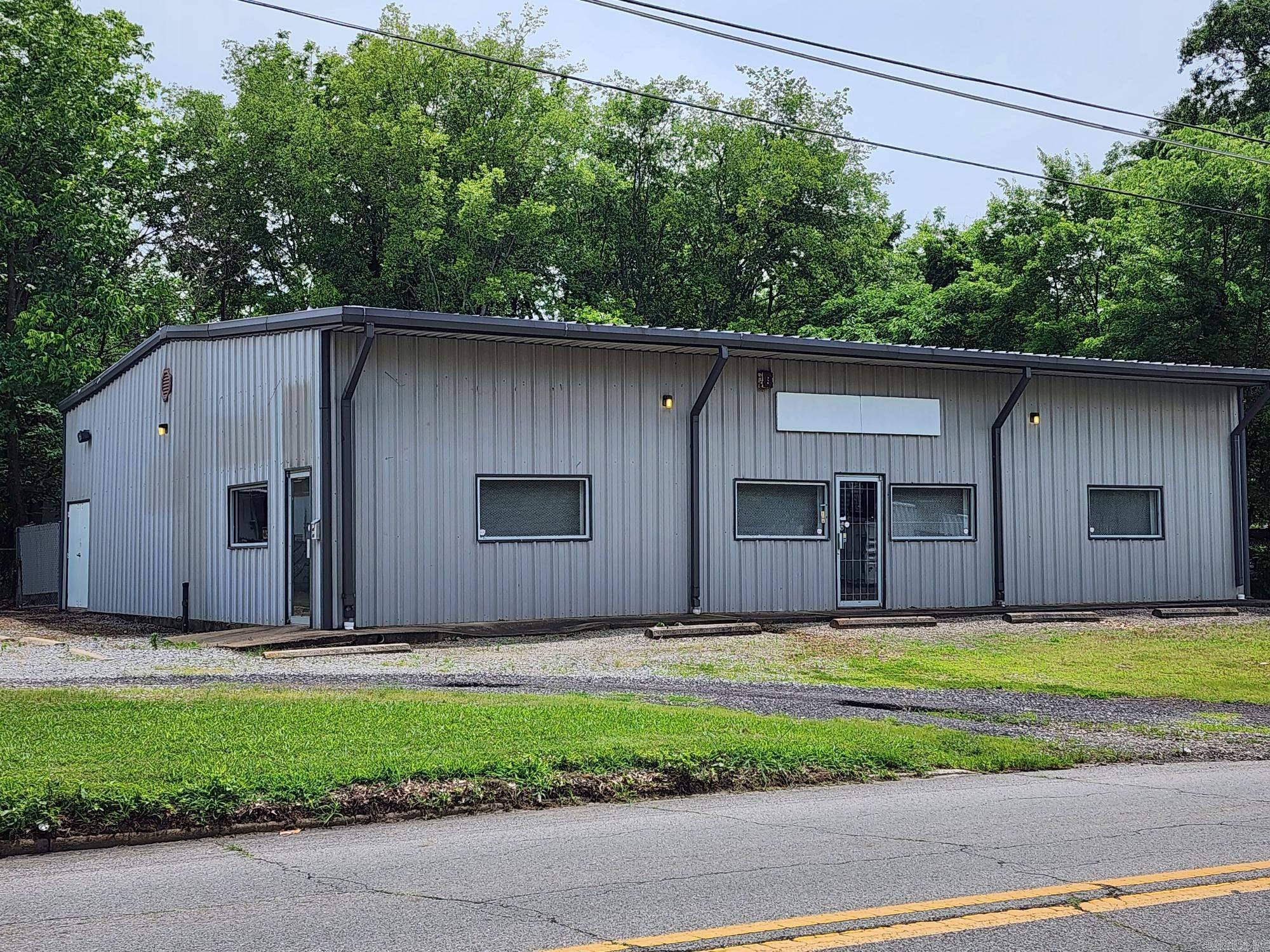 311 N Apple  Searcy, AR
