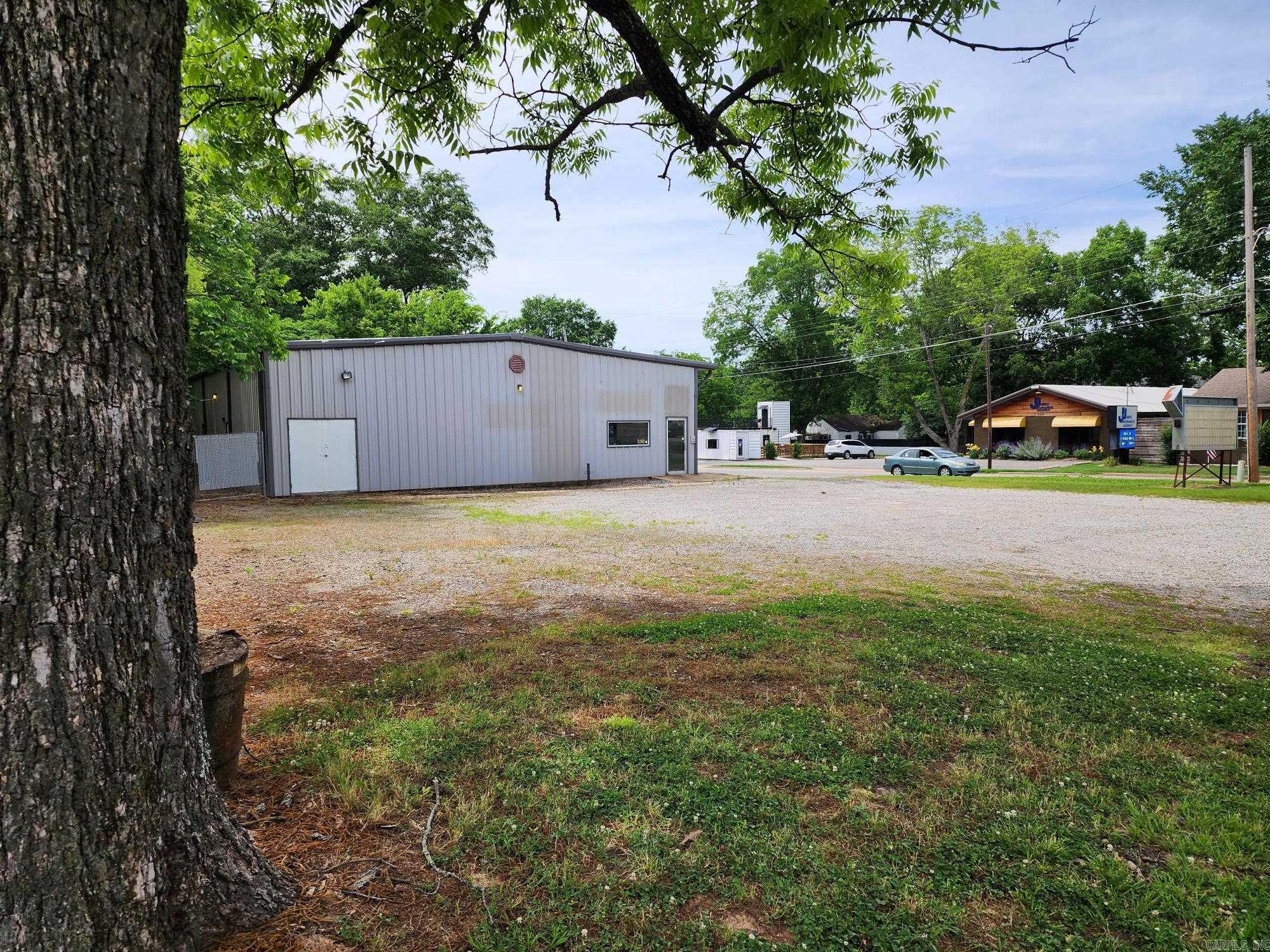 311 N Apple  Searcy, AR