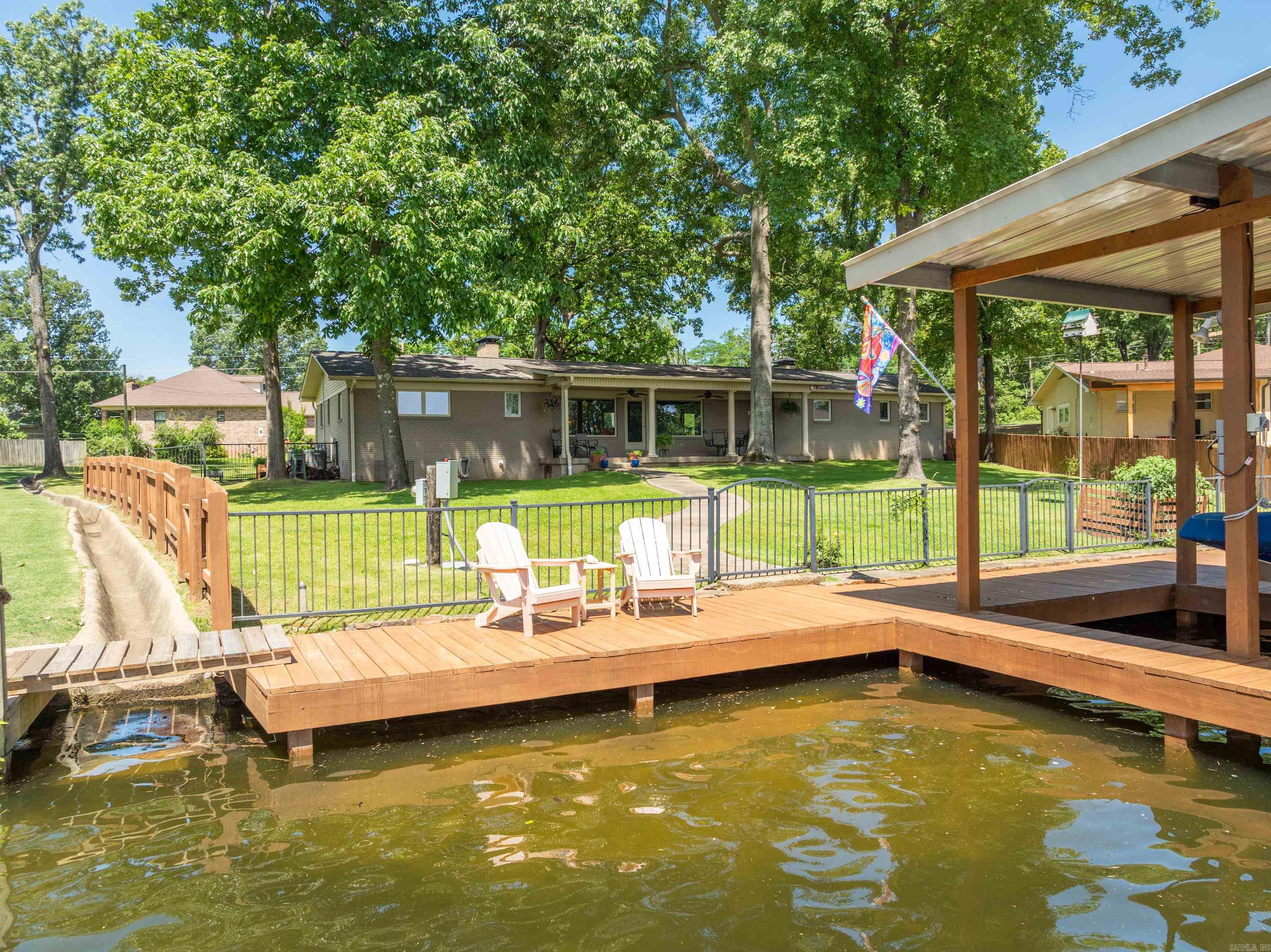 215  Gregory  Hot Springs, AR