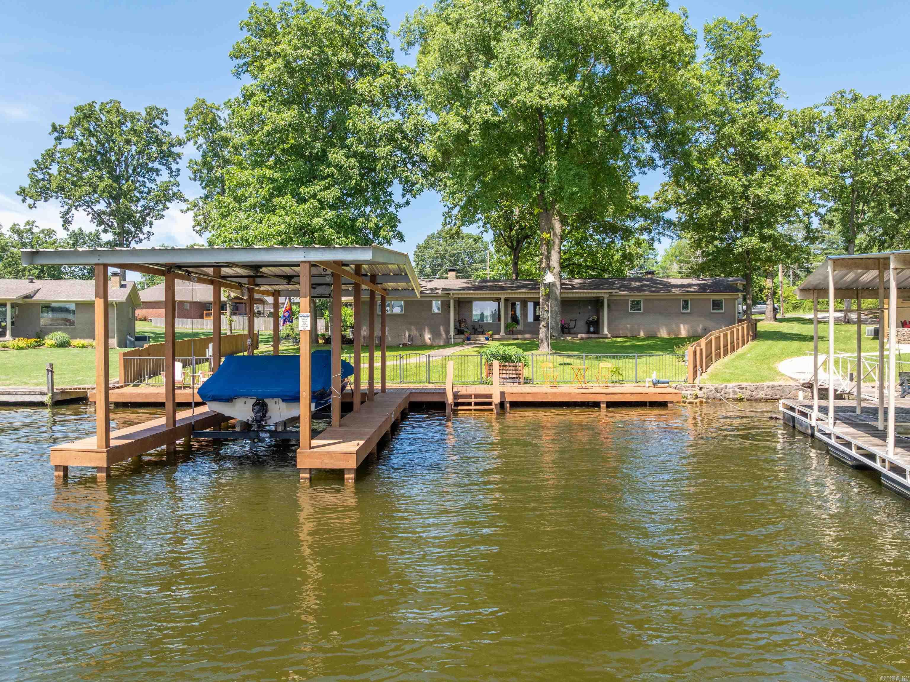 215  Gregory  Hot Springs, AR