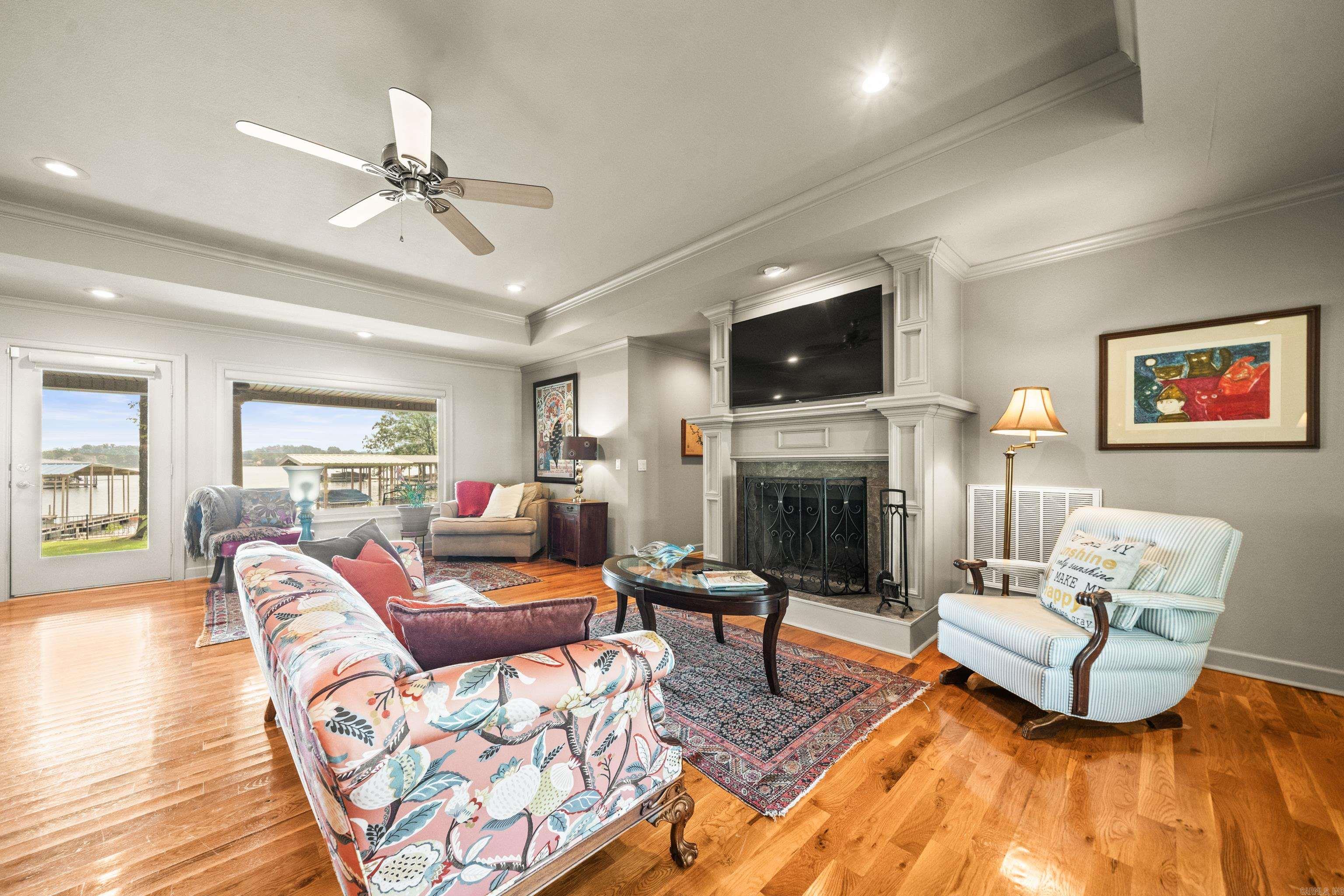 215  Gregory  Hot Springs, AR