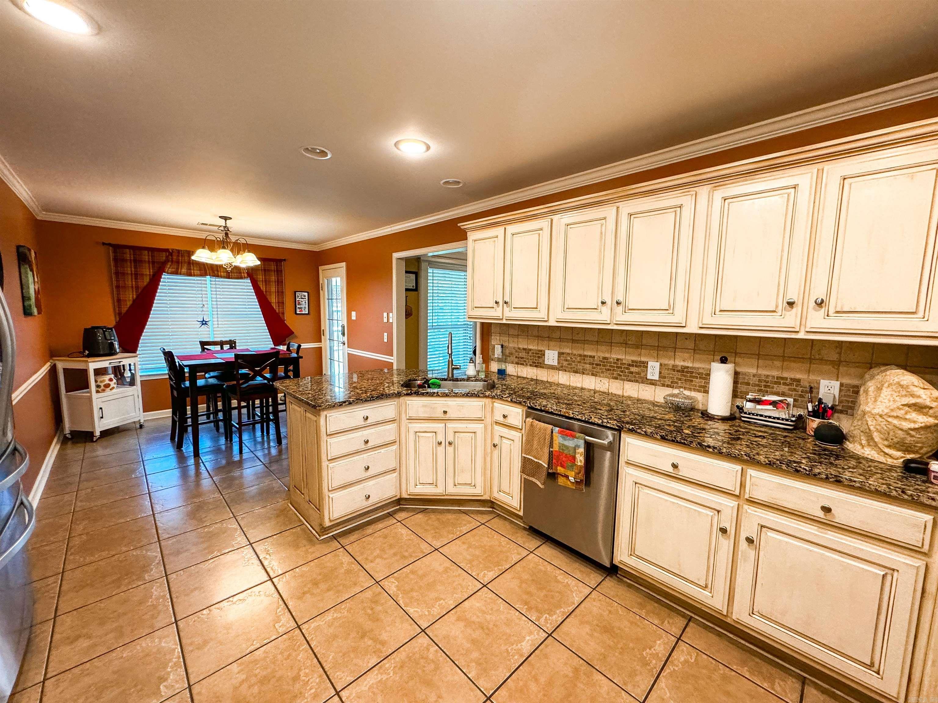 6  Palmer Court  Searcy, AR