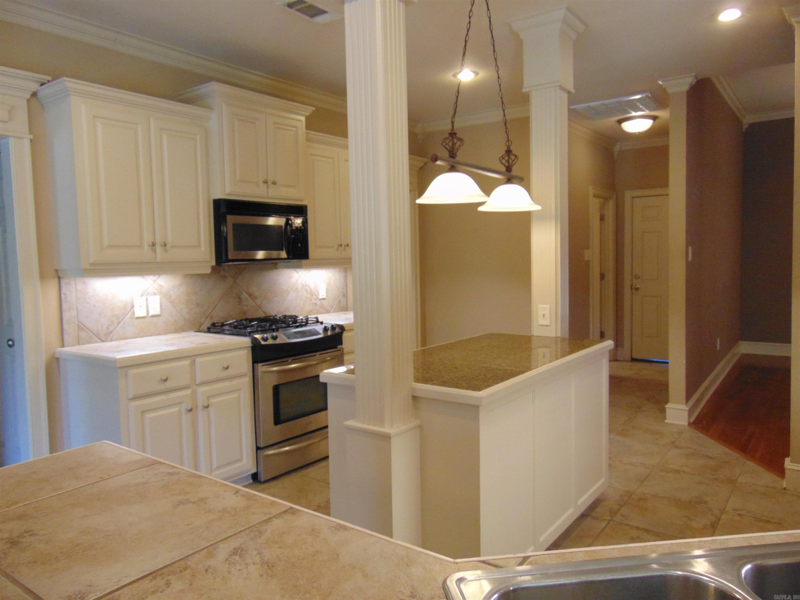113  Bouriese  Maumelle, AR