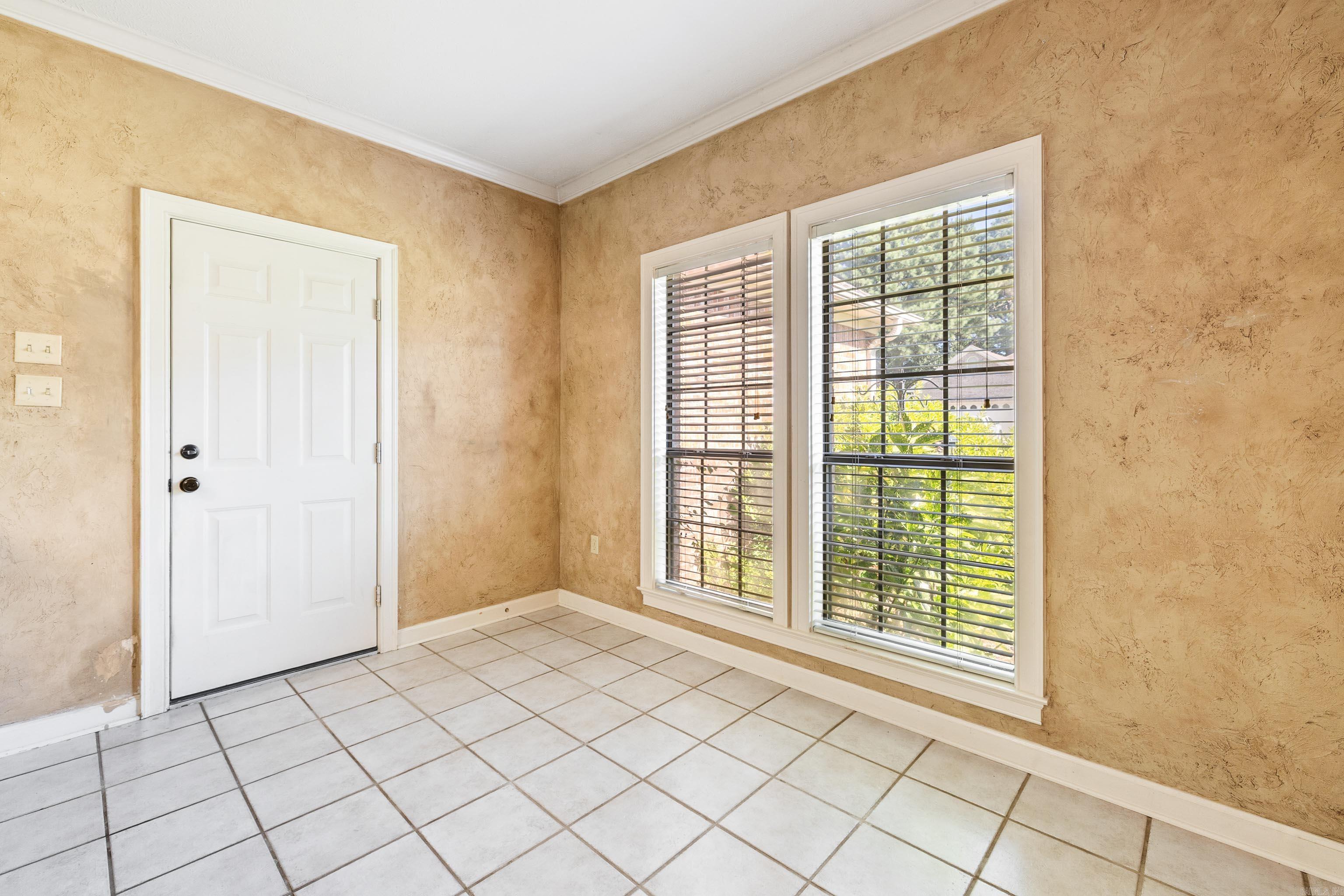 3225 Athens  Conway, AR