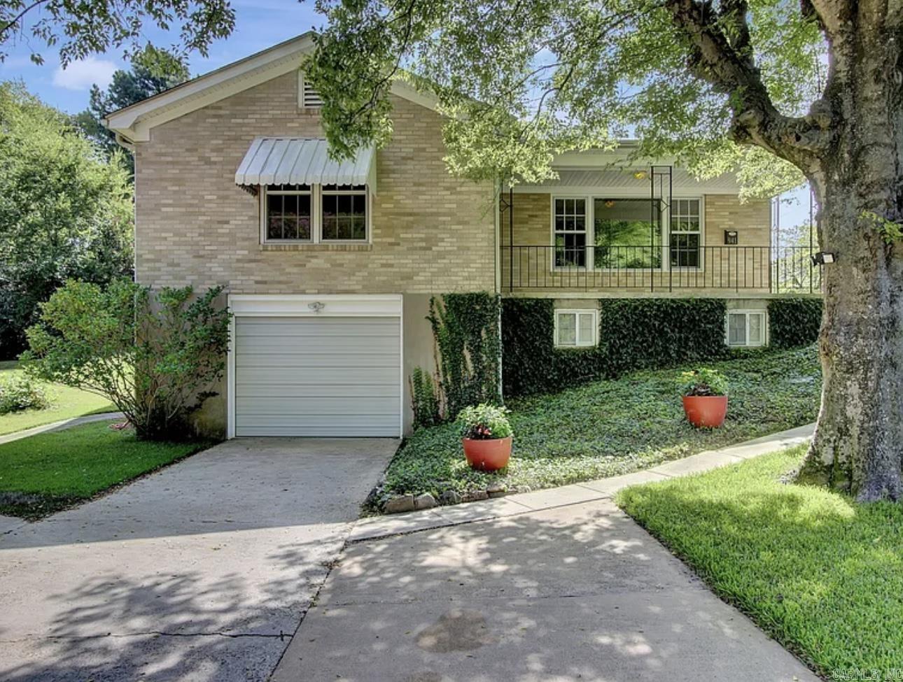 941  Third  Hot Springs, AR