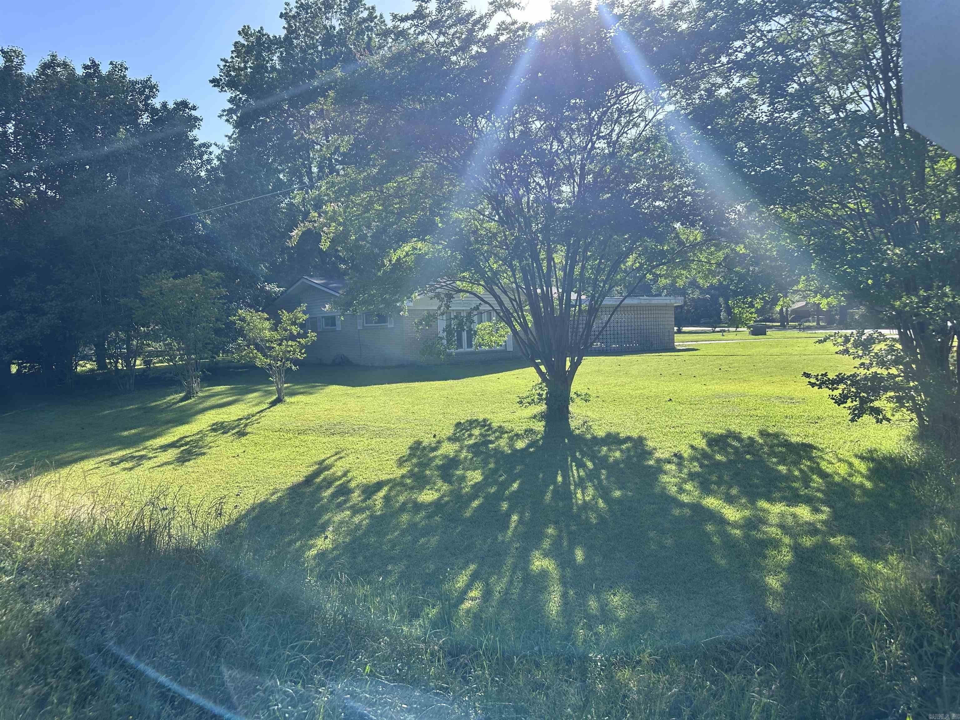 7437  Suburbia  Pine Bluff, AR