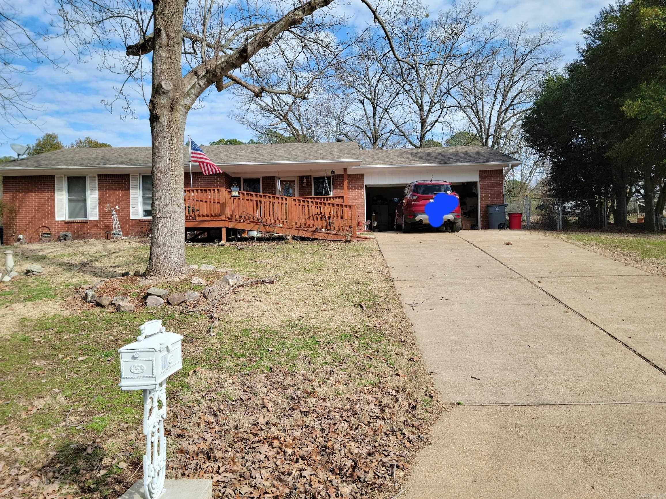 108  Woodberry  Hot Springs, AR