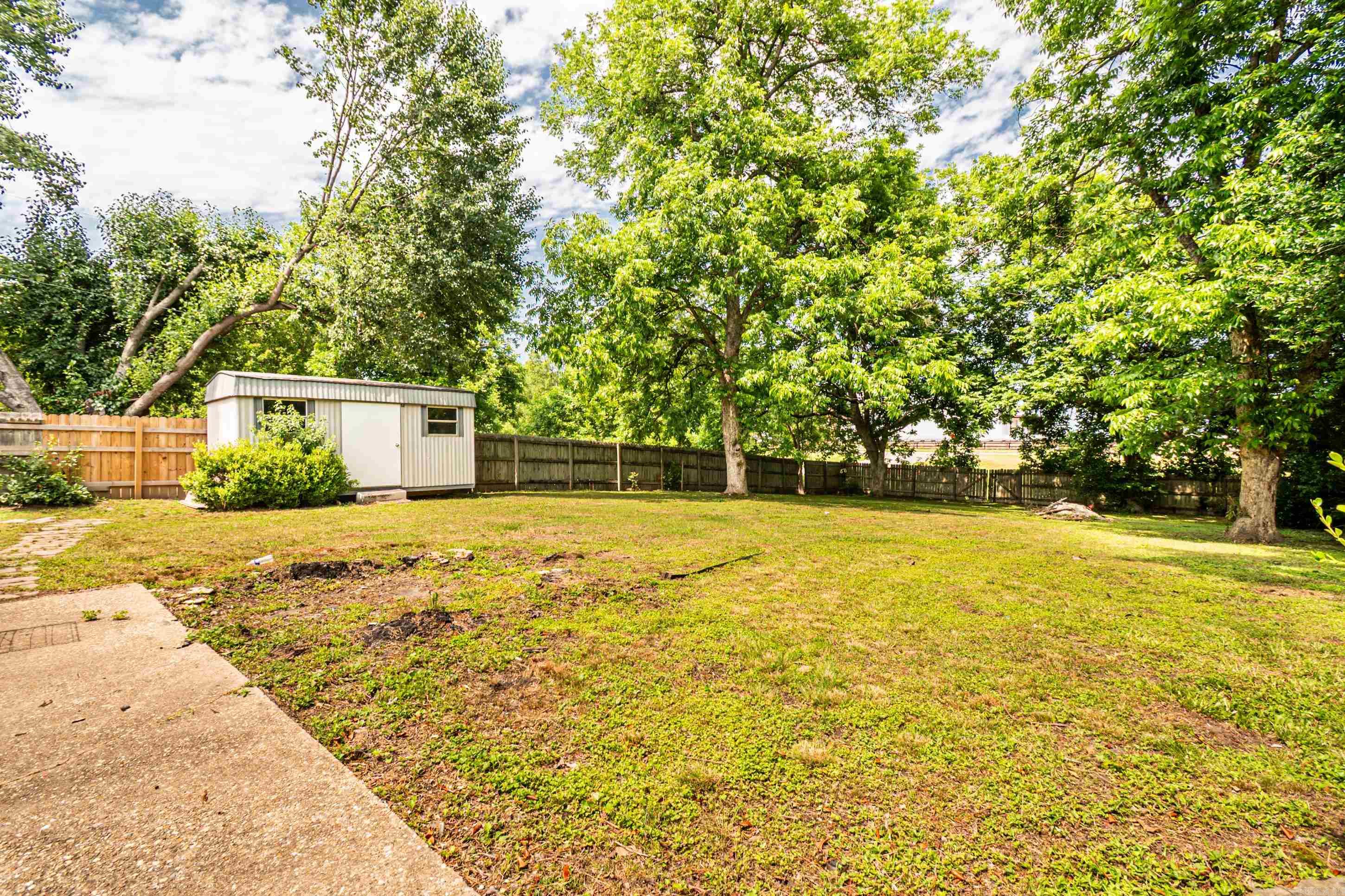 1108  N 2nd  McGehee, AR