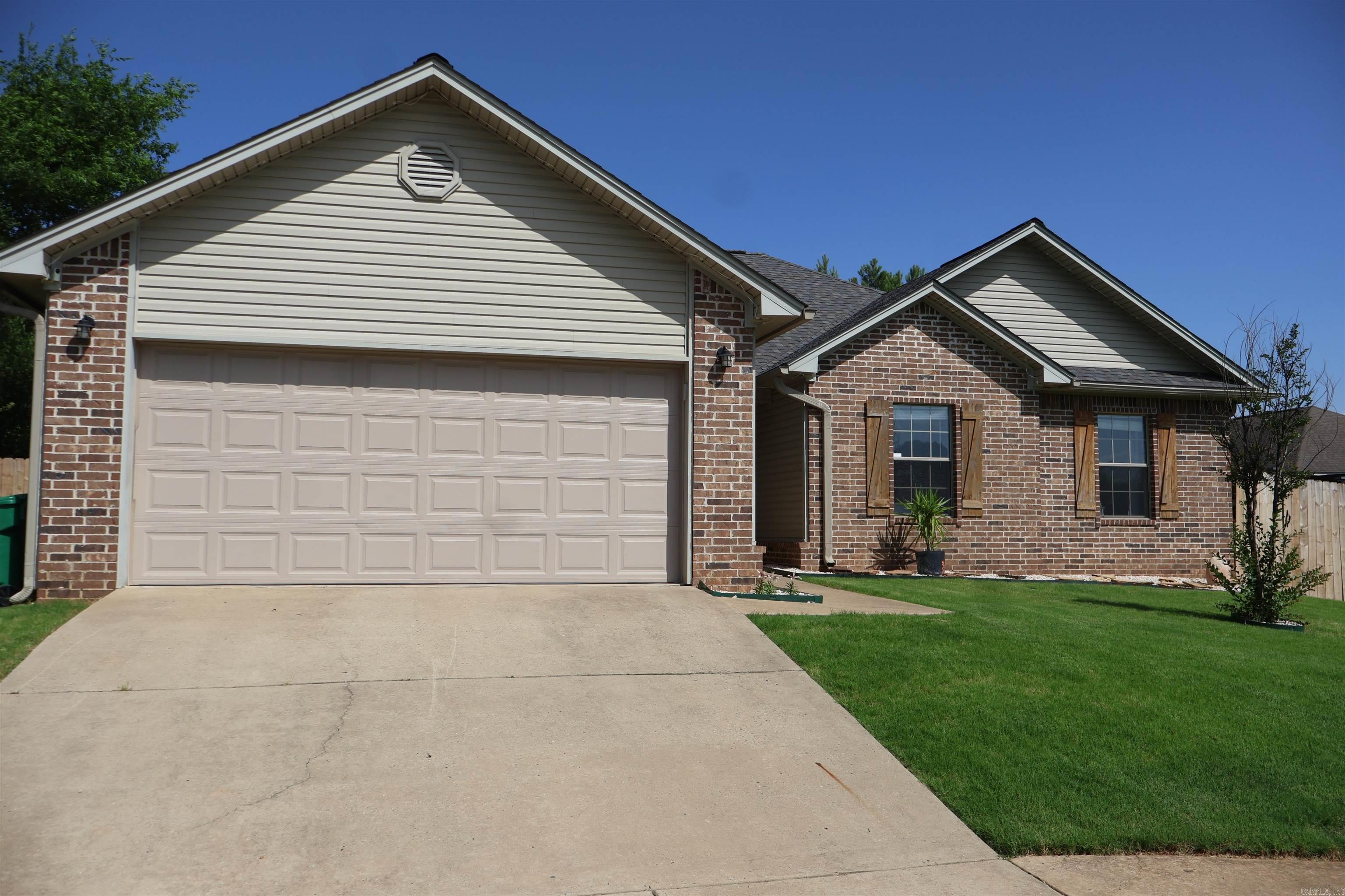 12548  Birch Glen  Alexander, AR