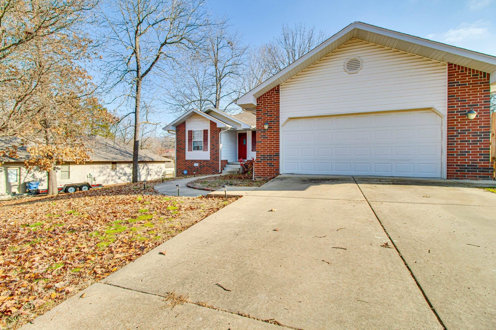 321  Cooper  Mountain Home, AR
