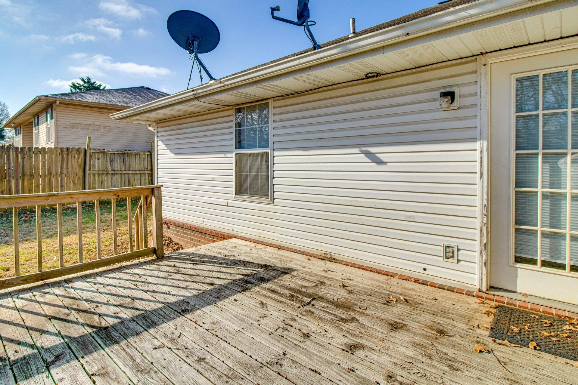 321  Cooper  Mountain Home, AR