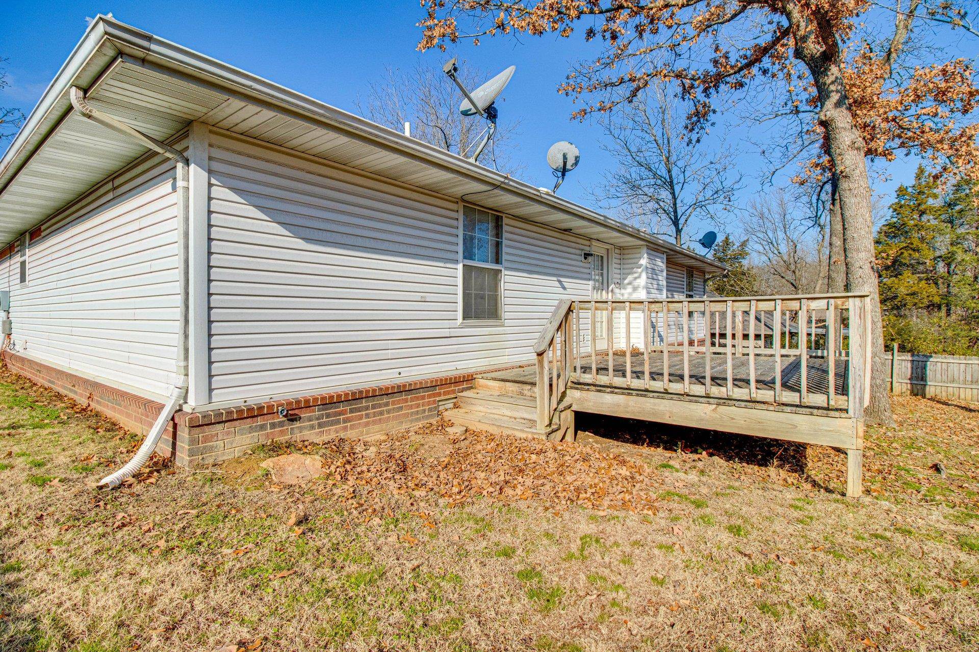 321  Cooper  Mountain Home, AR
