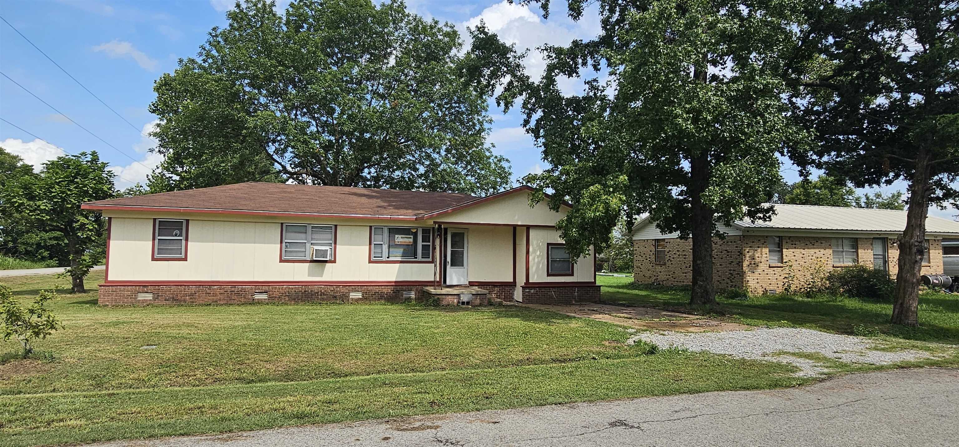 2501 SE 2nd  Hoxie, AR