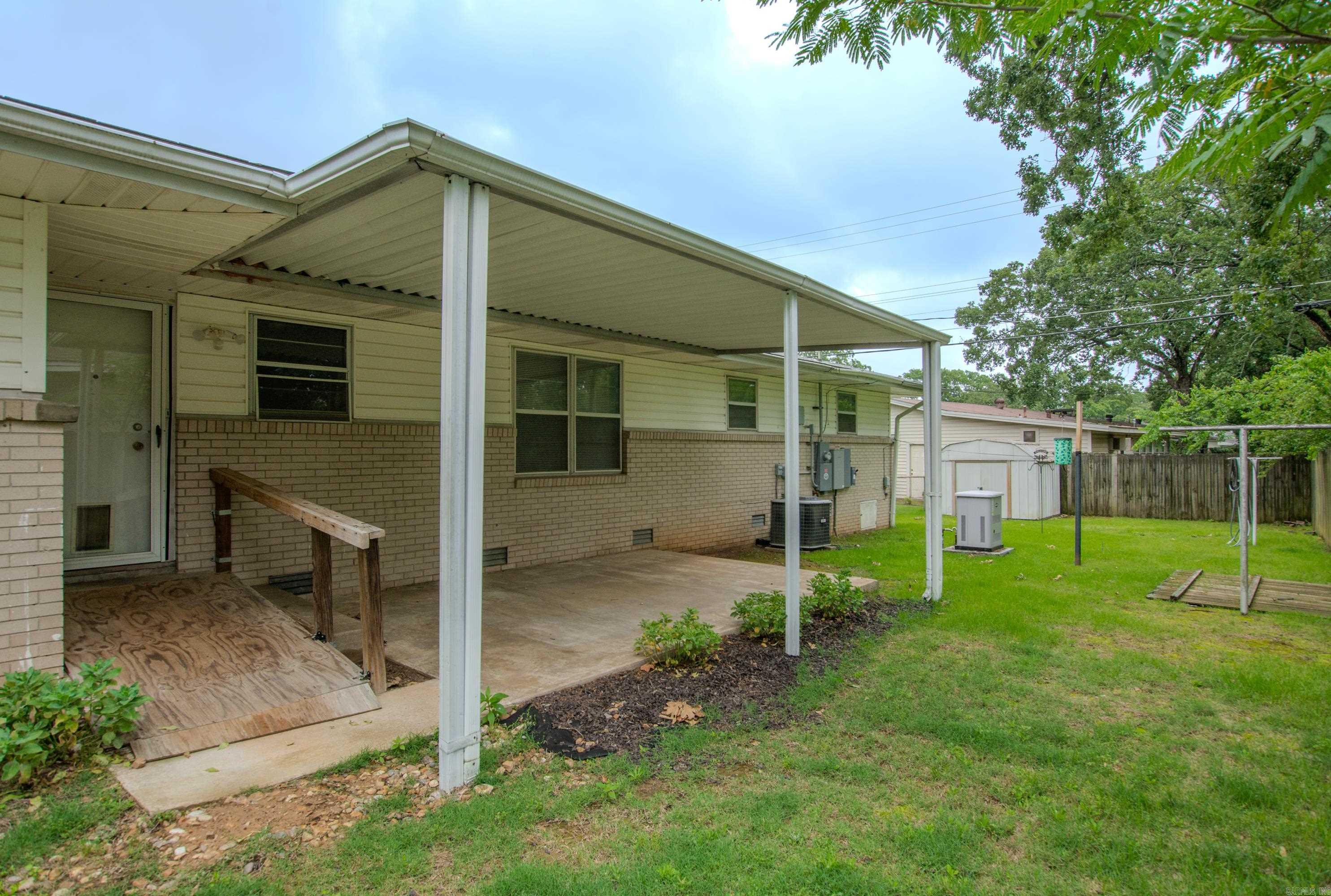 6513  Osage Dr  North Little Rock, AR