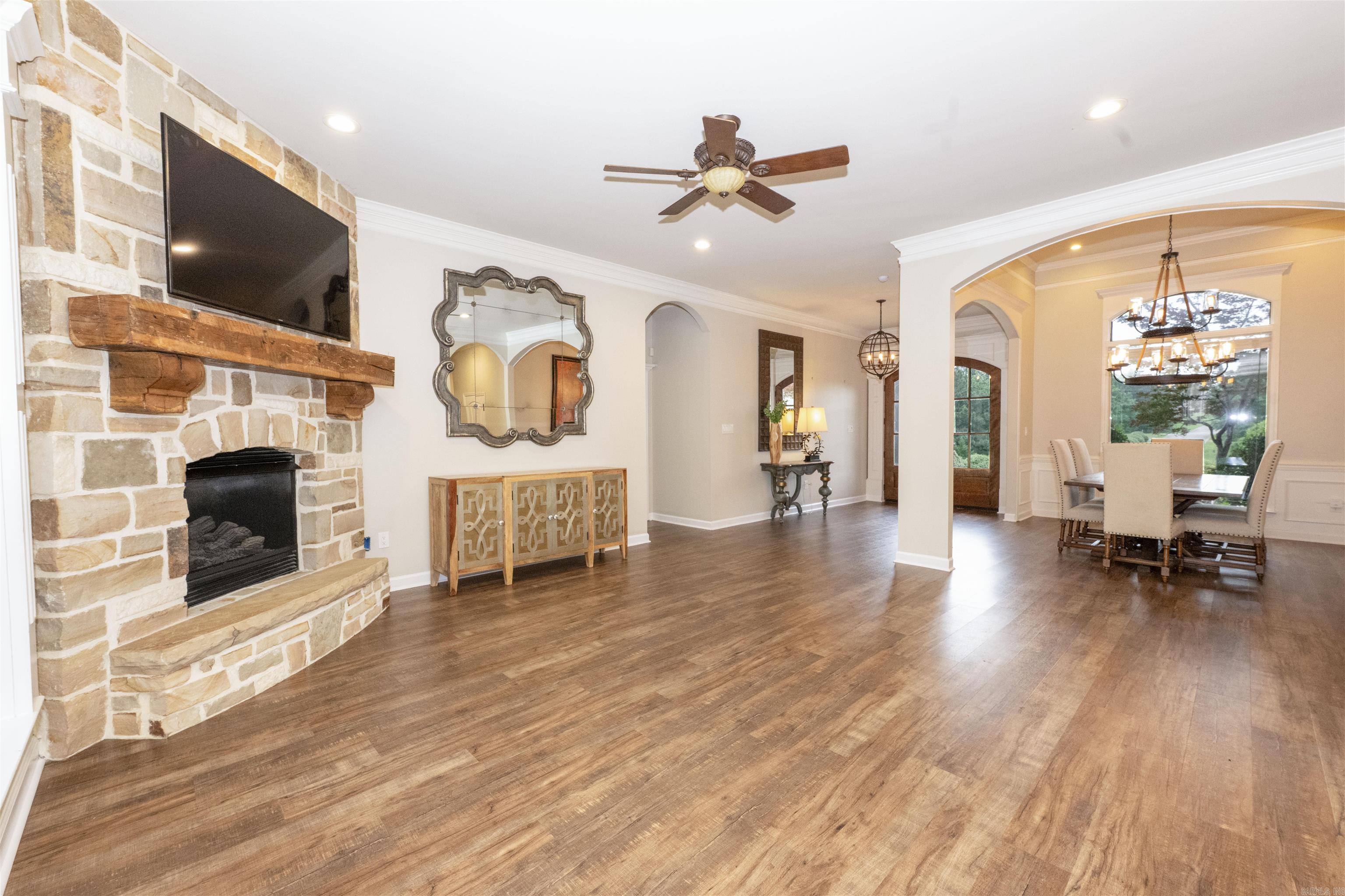516  Valley Hill  Benton, AR
