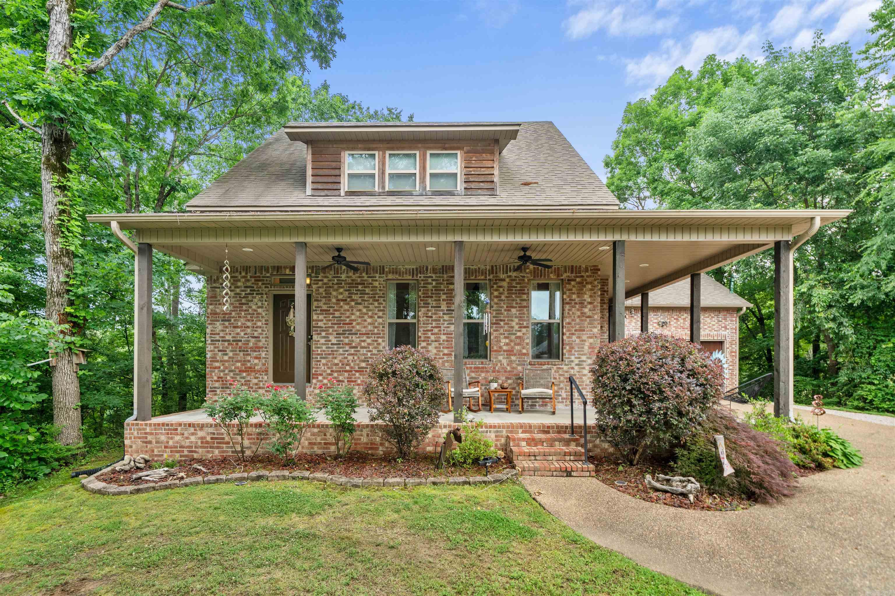 197  Catherine Heights  Hot Springs, AR