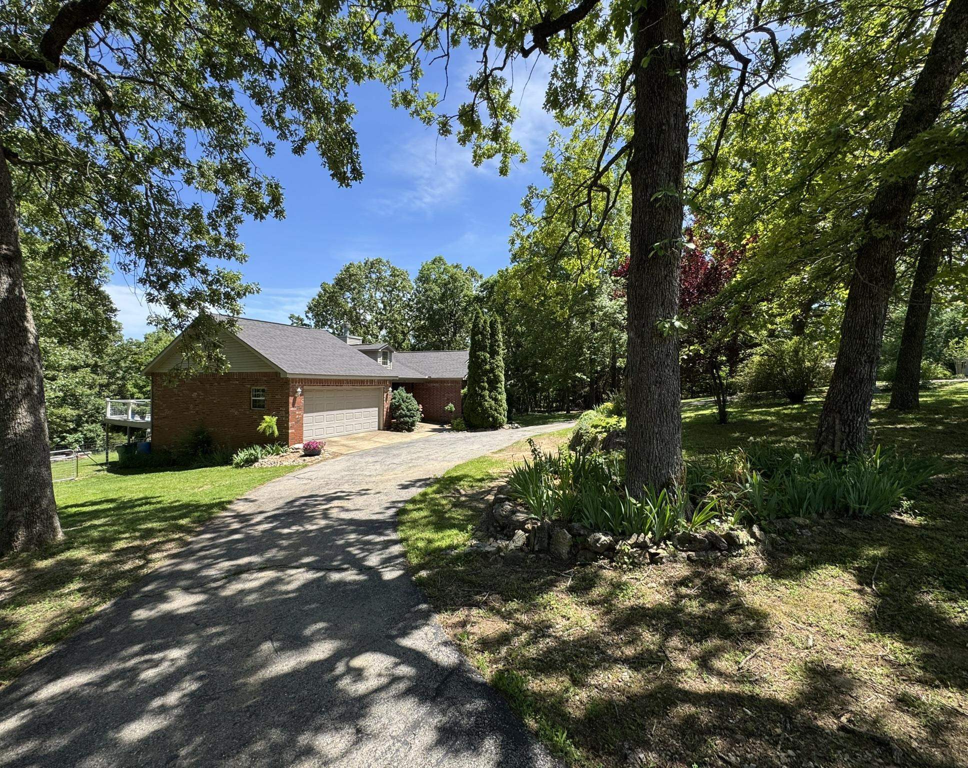 213  Knollwood  Midway, AR