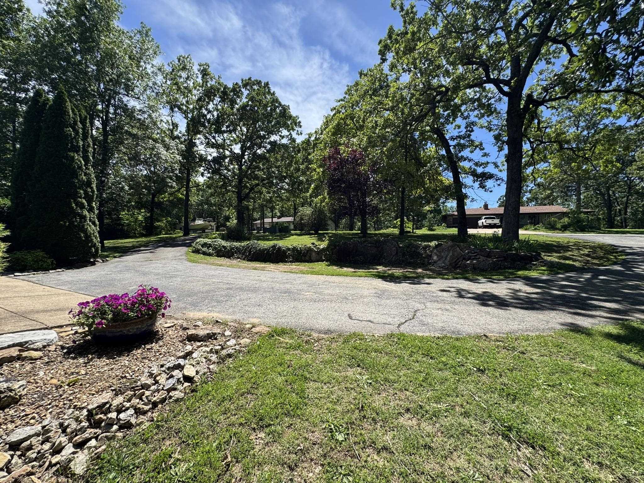 213  Knollwood  Midway, AR