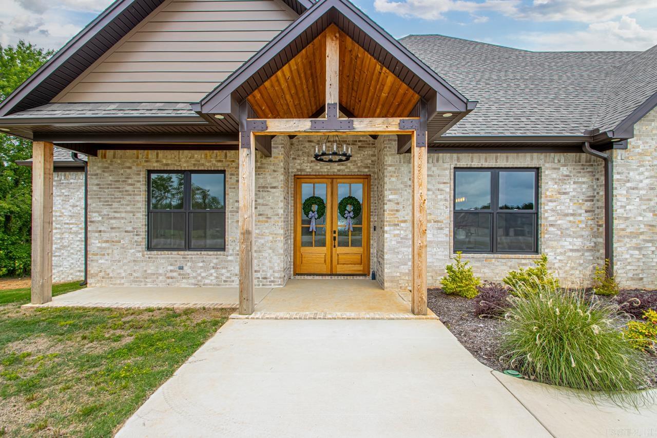 208  Hartman Lane  Benton, AR